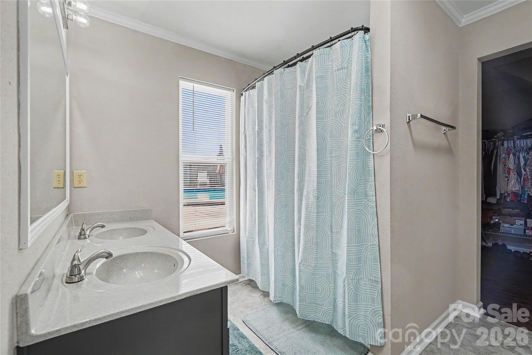 1729 Red Bird Circle Property Photo 10