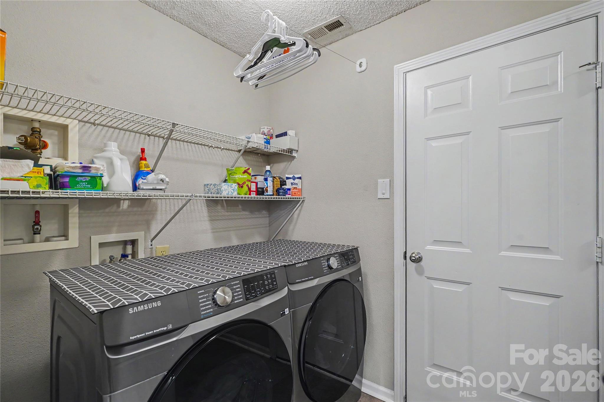 1729 Red Bird Circle Property Photo 19