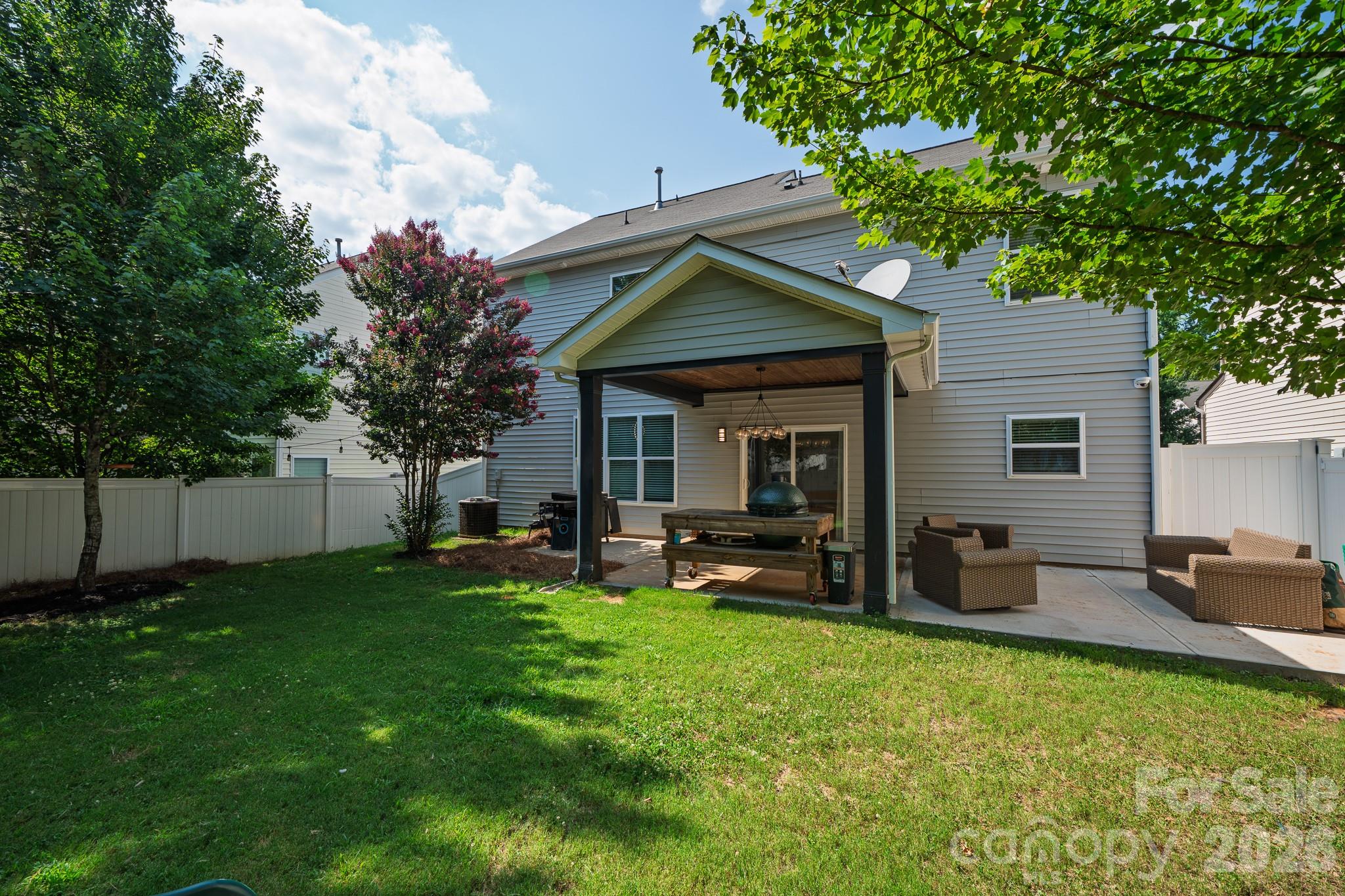724 Balboa Court Property Photo 2