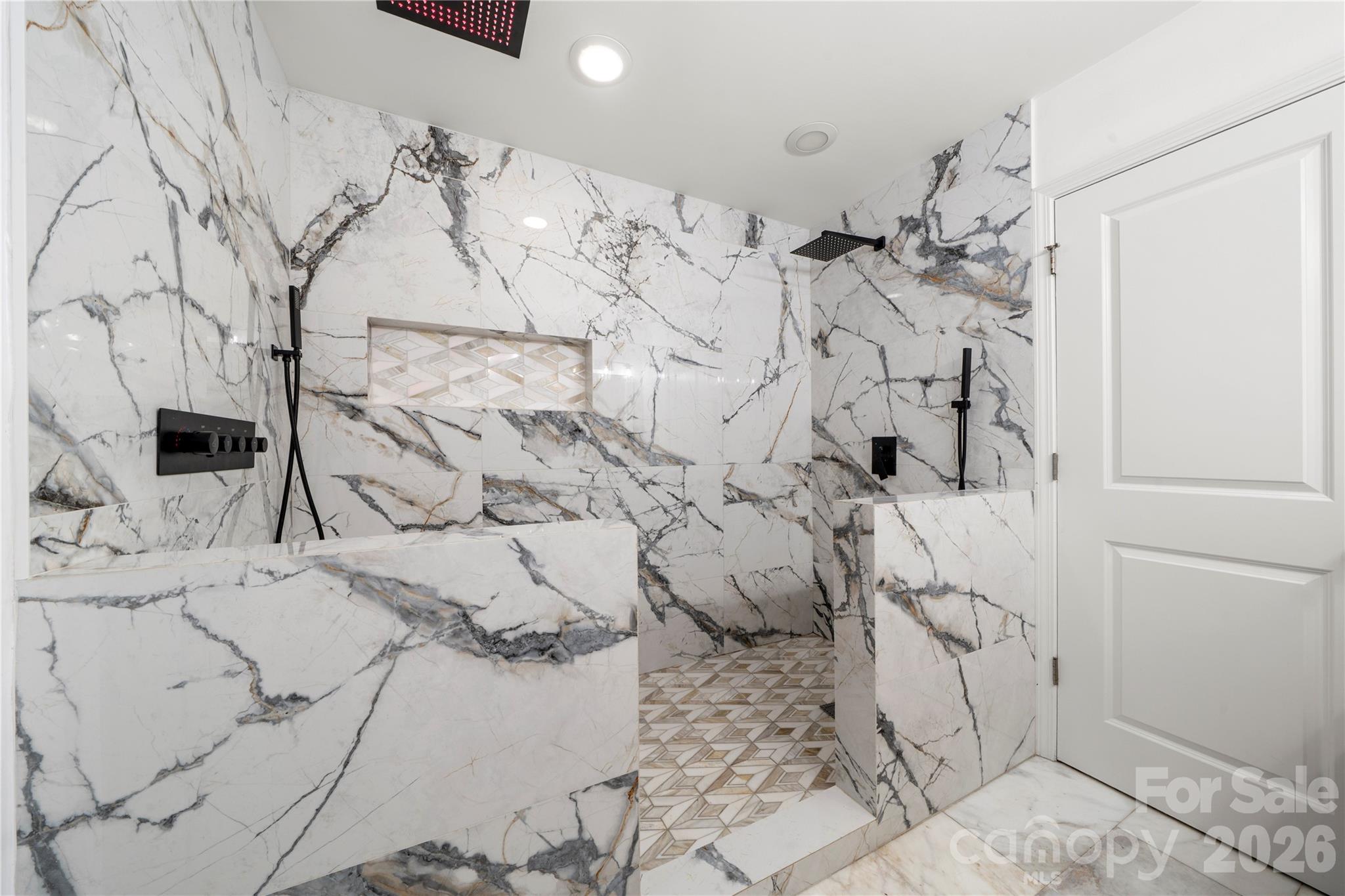 724 Balboa Court Property Photo 30