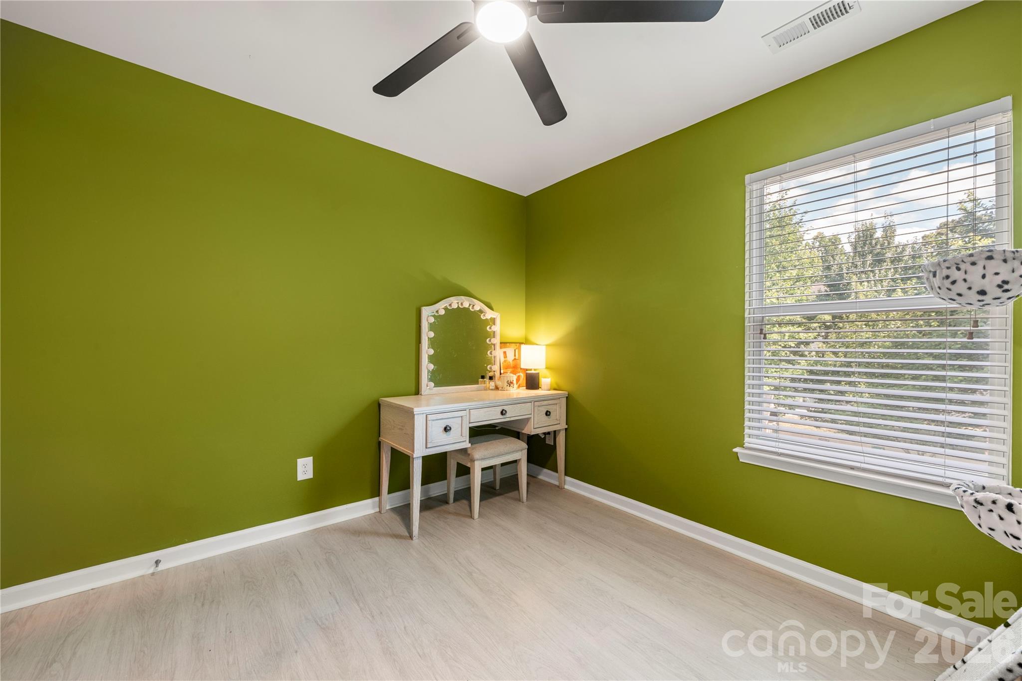 724 Balboa Court Property Photo 34