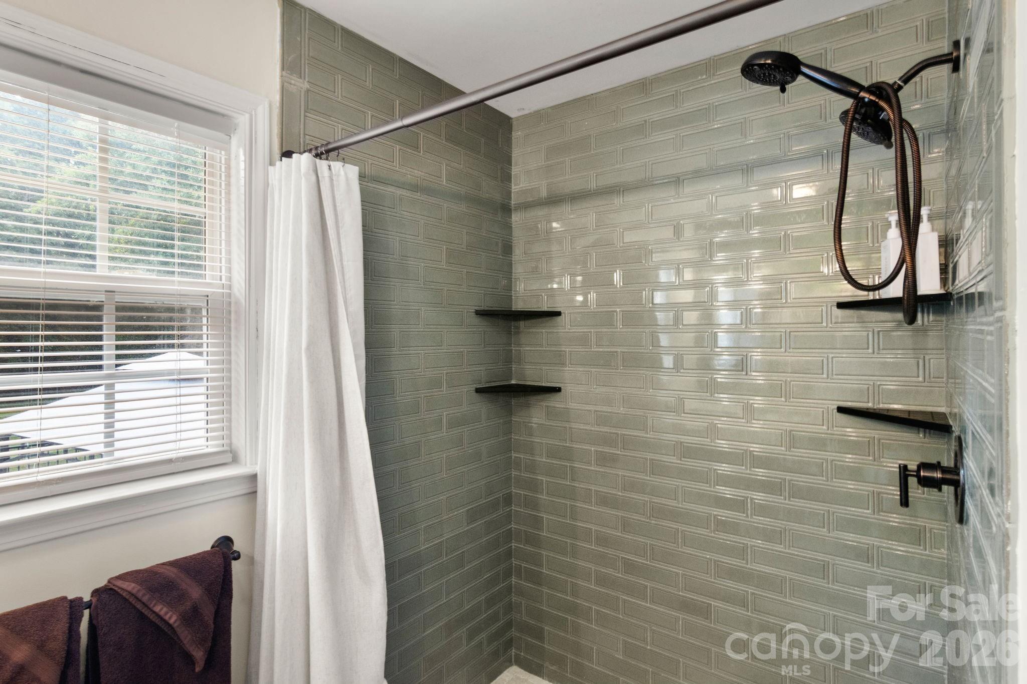 510 Roberts Avenue Property Photo 20