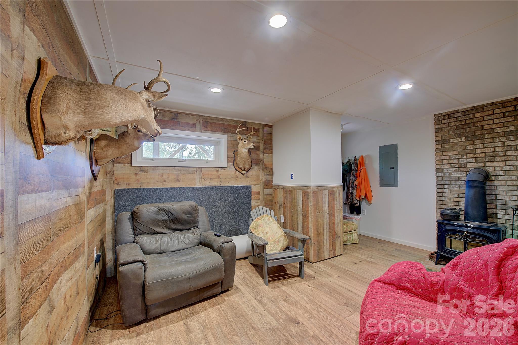 2825 Harrell Hill Road Property Photo 16