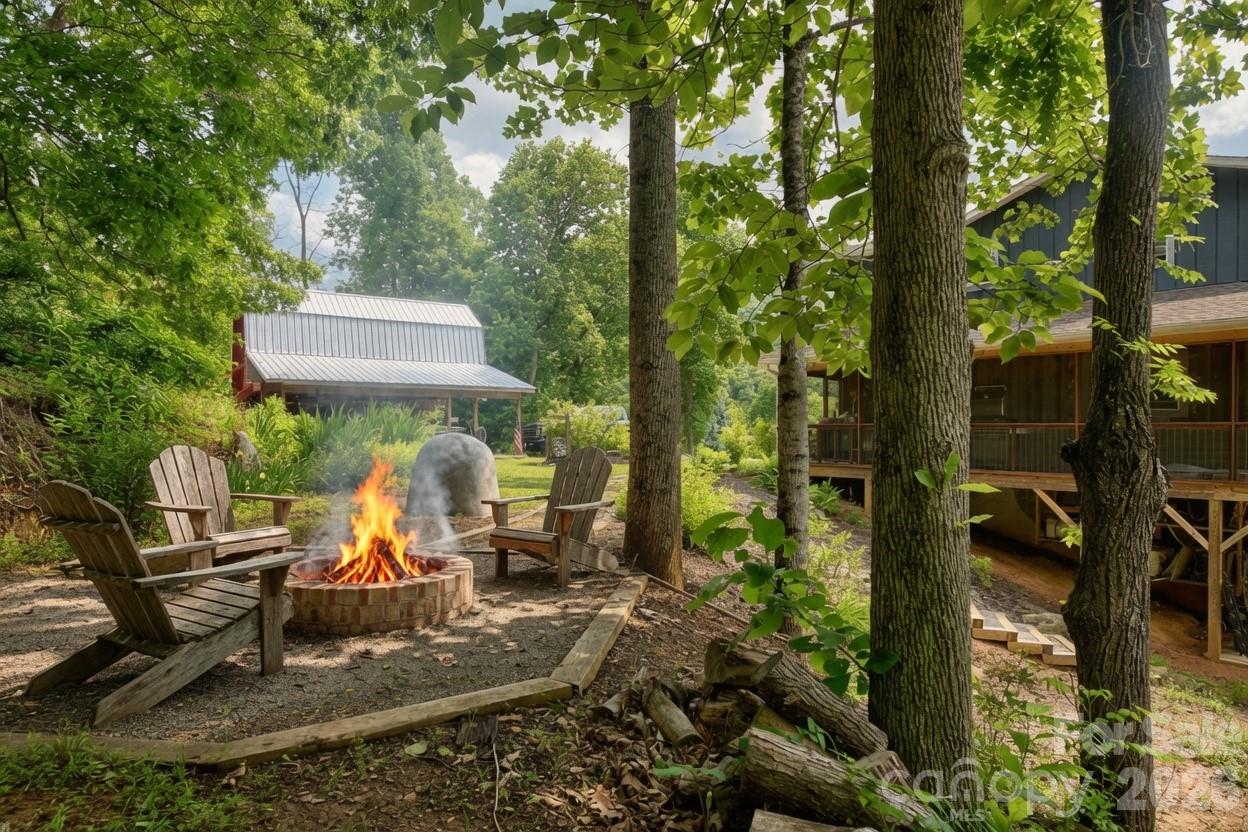 2825 Harrell Hill Road Property Photo 22