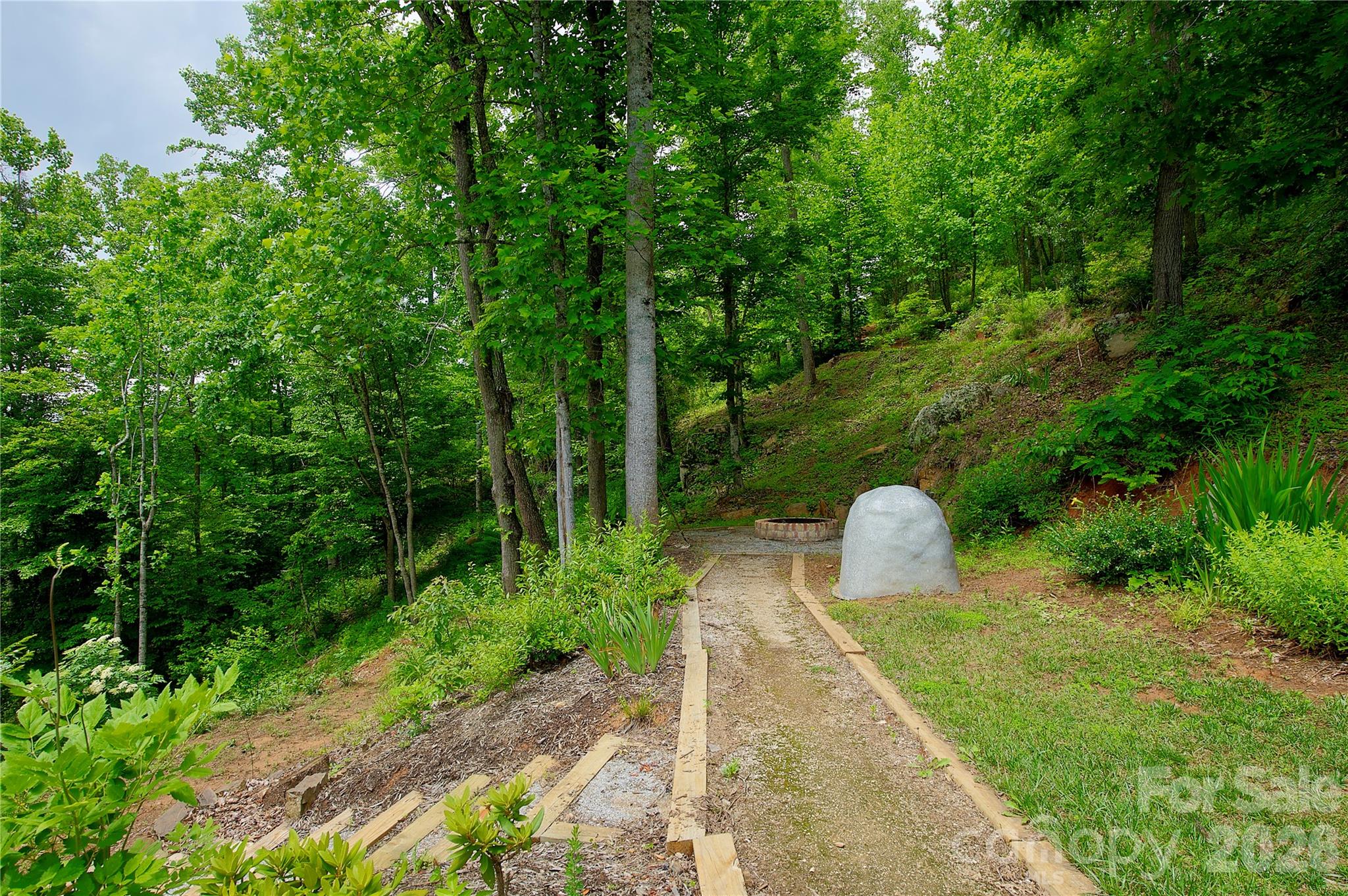 2825 Harrell Hill Road Property Photo 24