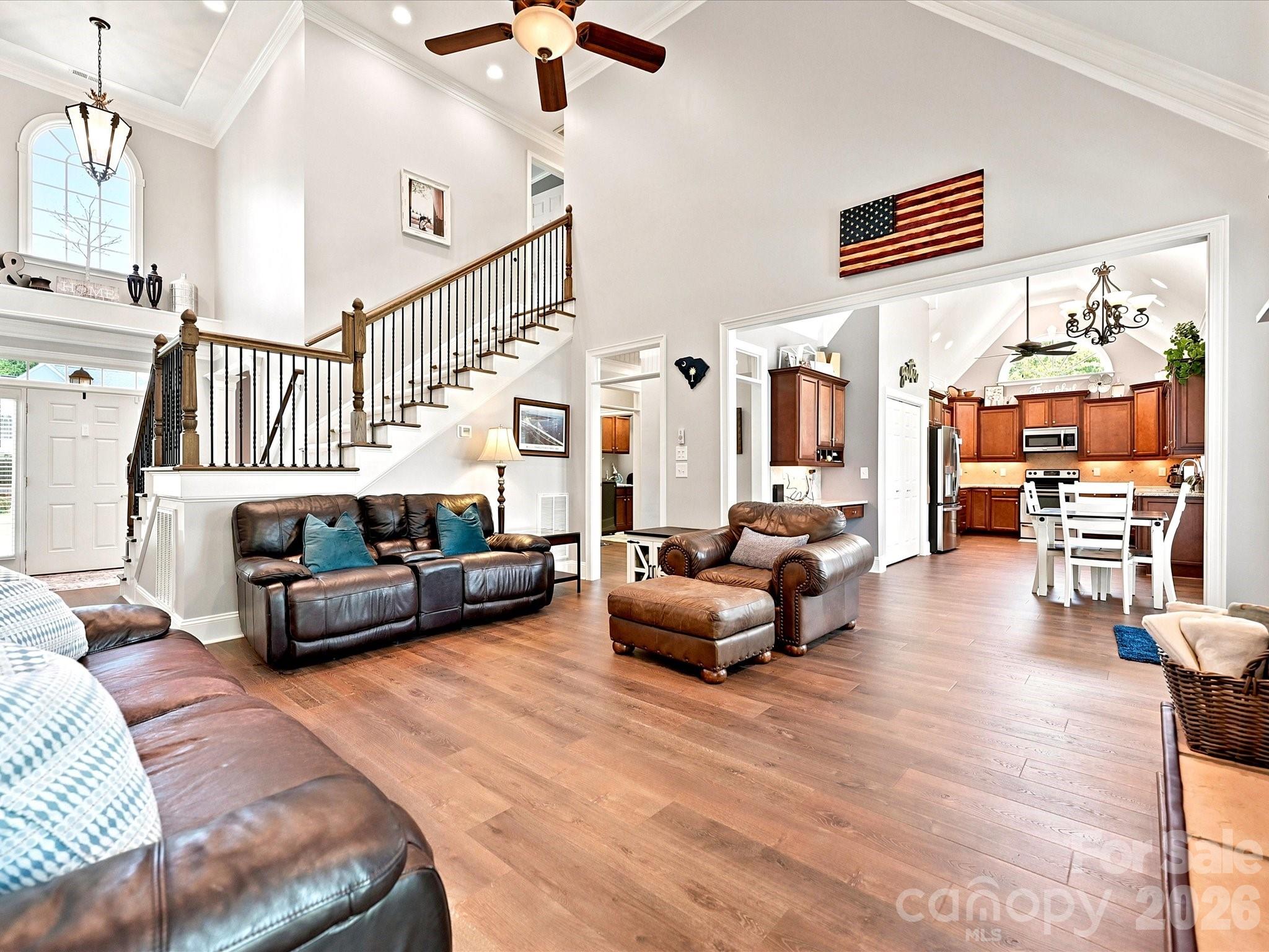 305 Spurs Court Property Photo 2