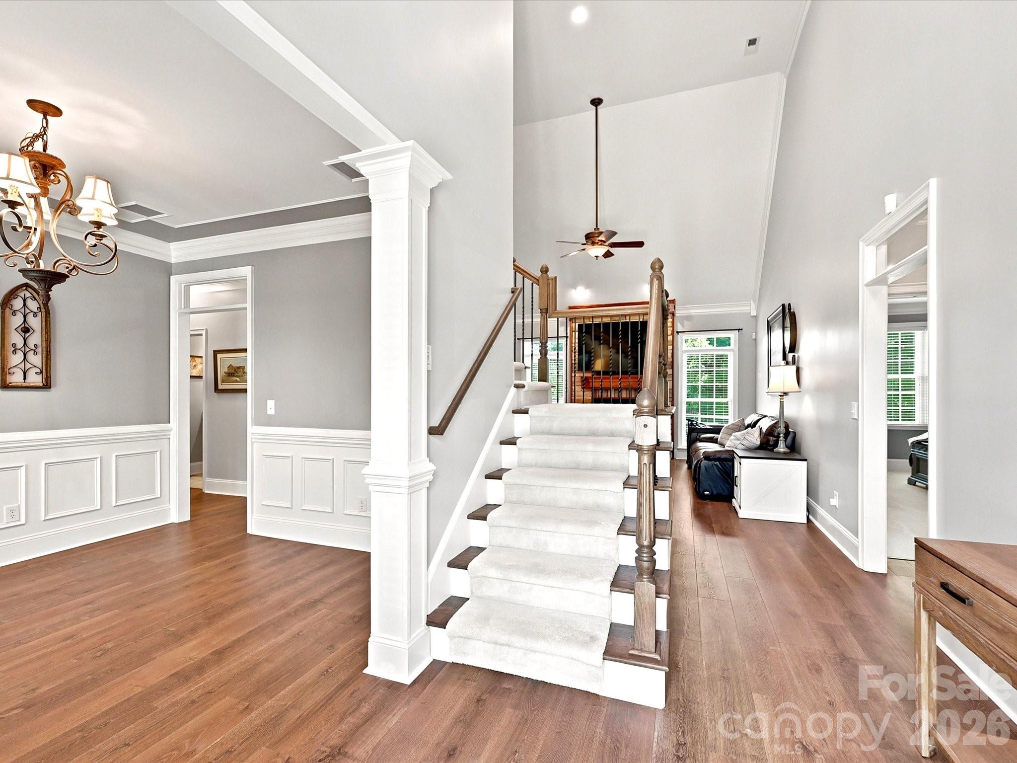 305 Spurs Court Property Photo 6