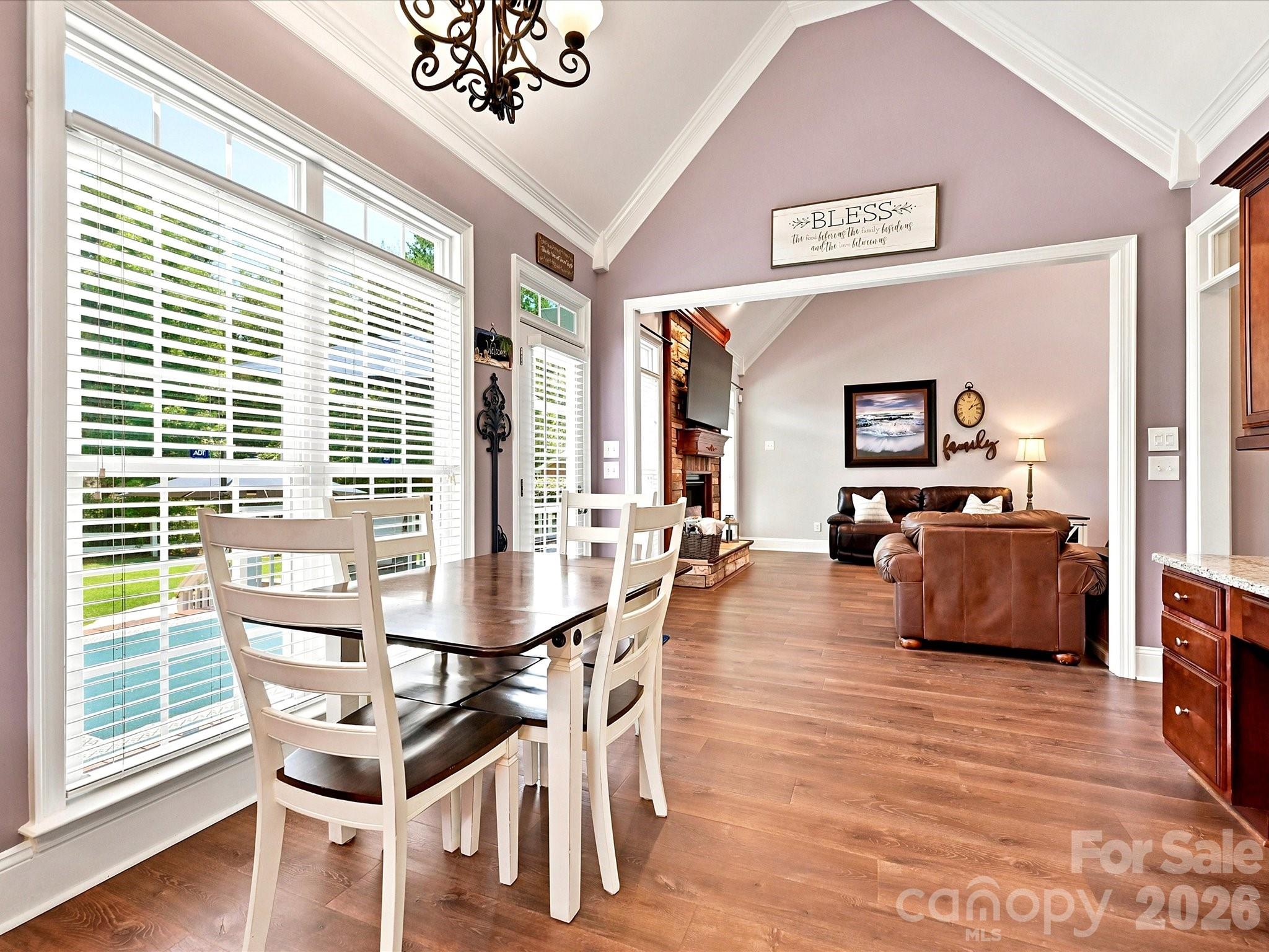 305 Spurs Court Property Photo 14