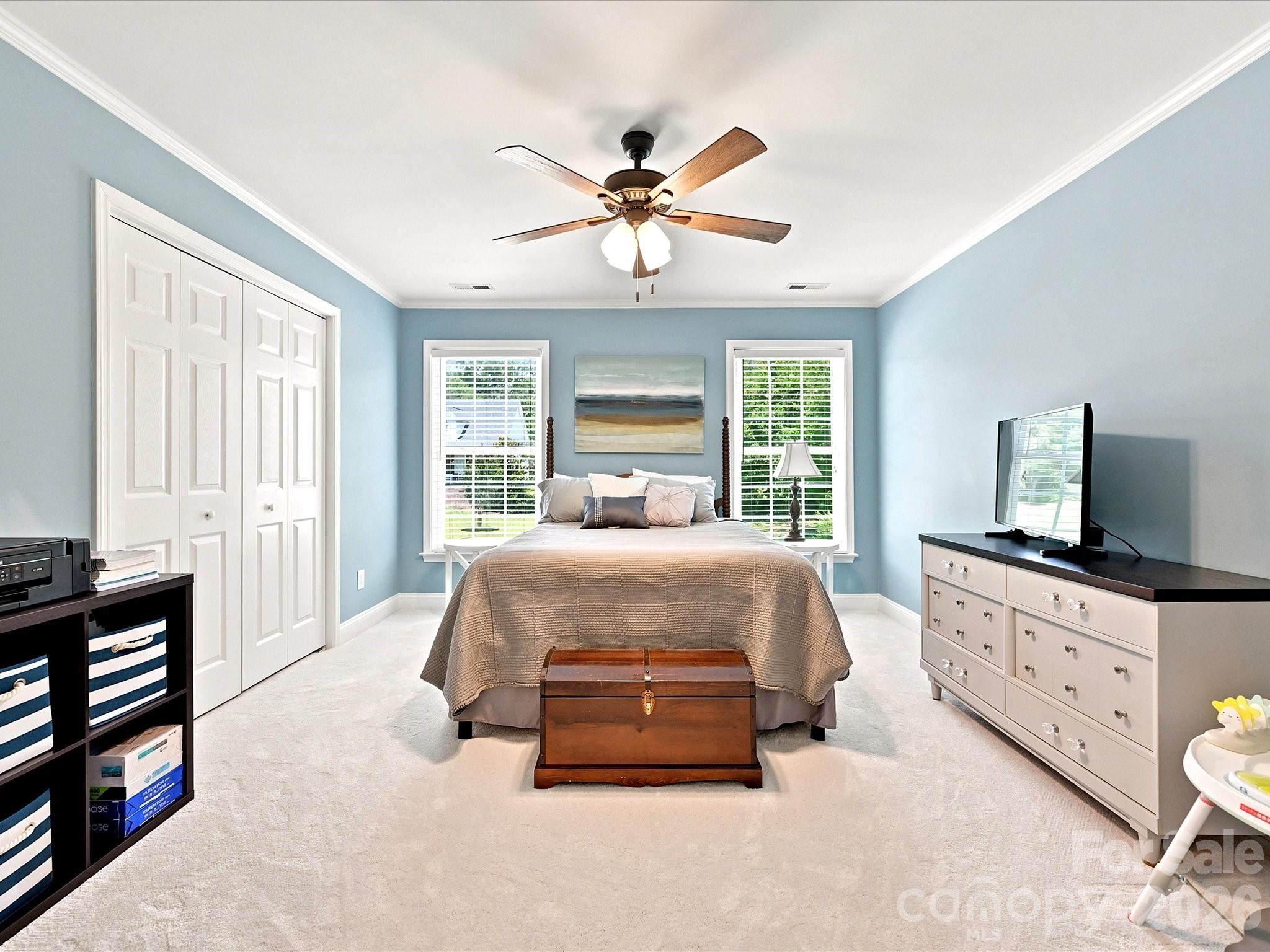 305 Spurs Court Property Photo 27