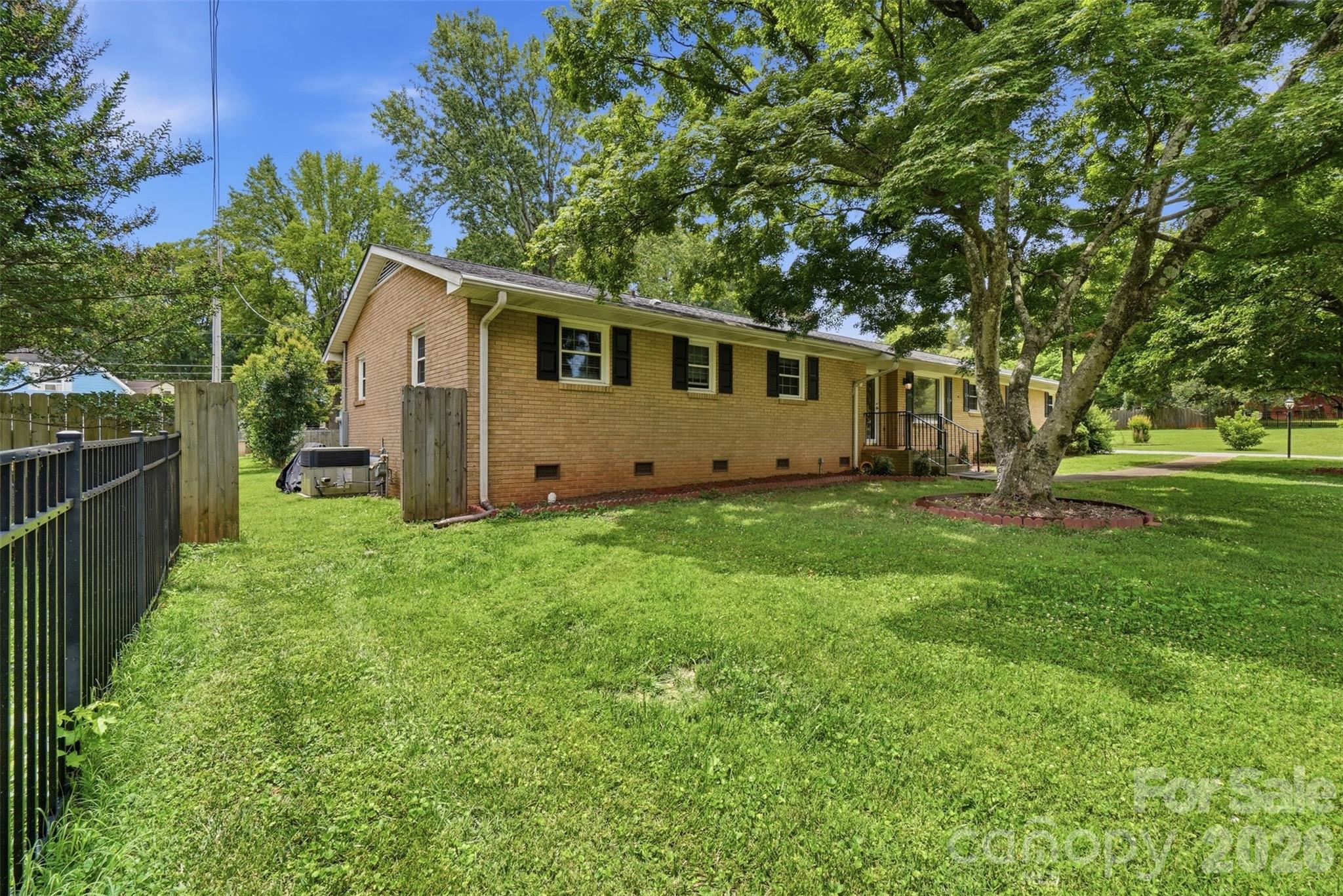 6108 Mallard Drive Property Photo 3