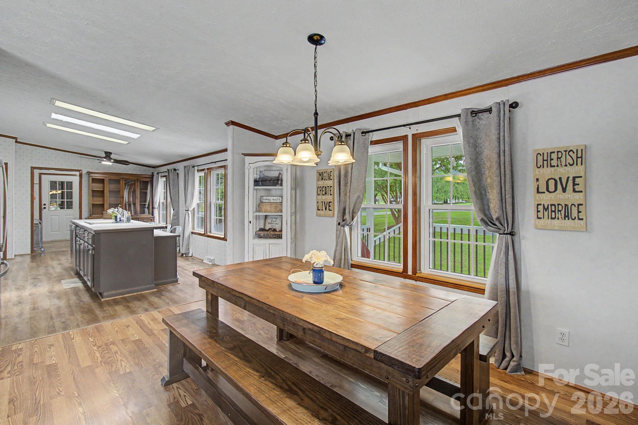 22 Sweet Briar Path Way Property Photo 5