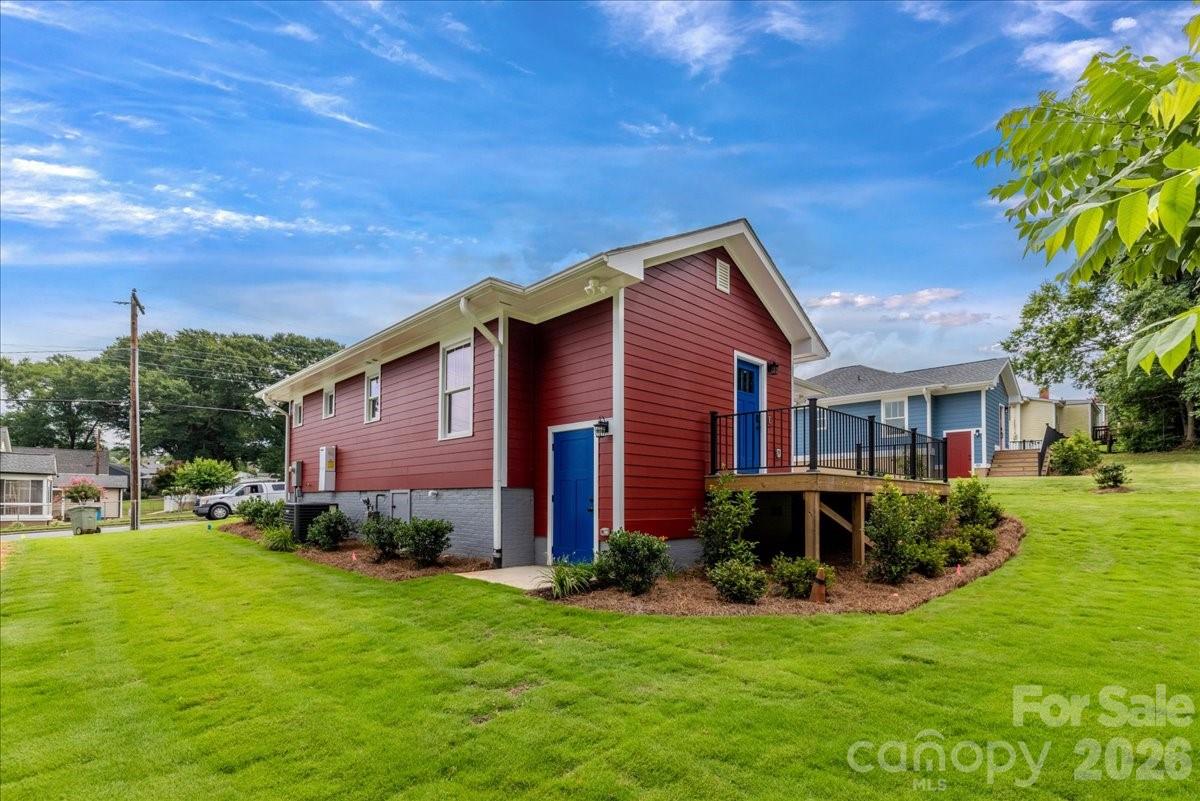 404 Williamson Street Property Photo 40