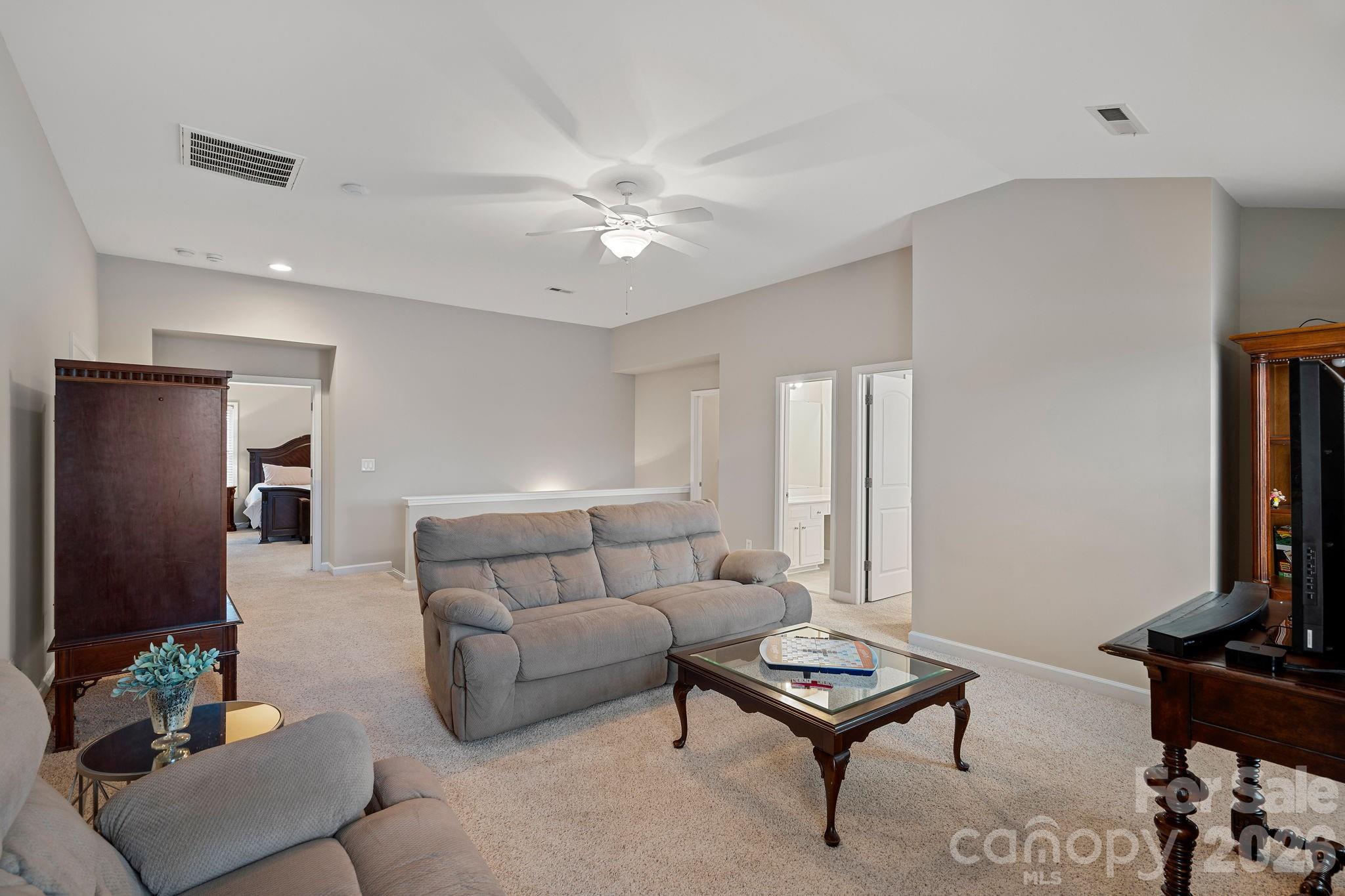 5054 Karriker Court Property Photo 19