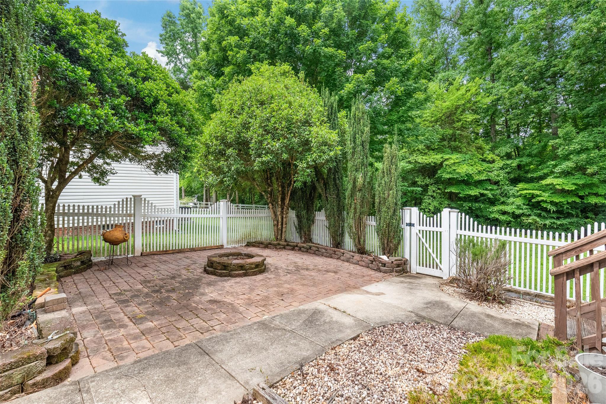 11786 Crossroads Place Property Photo 27