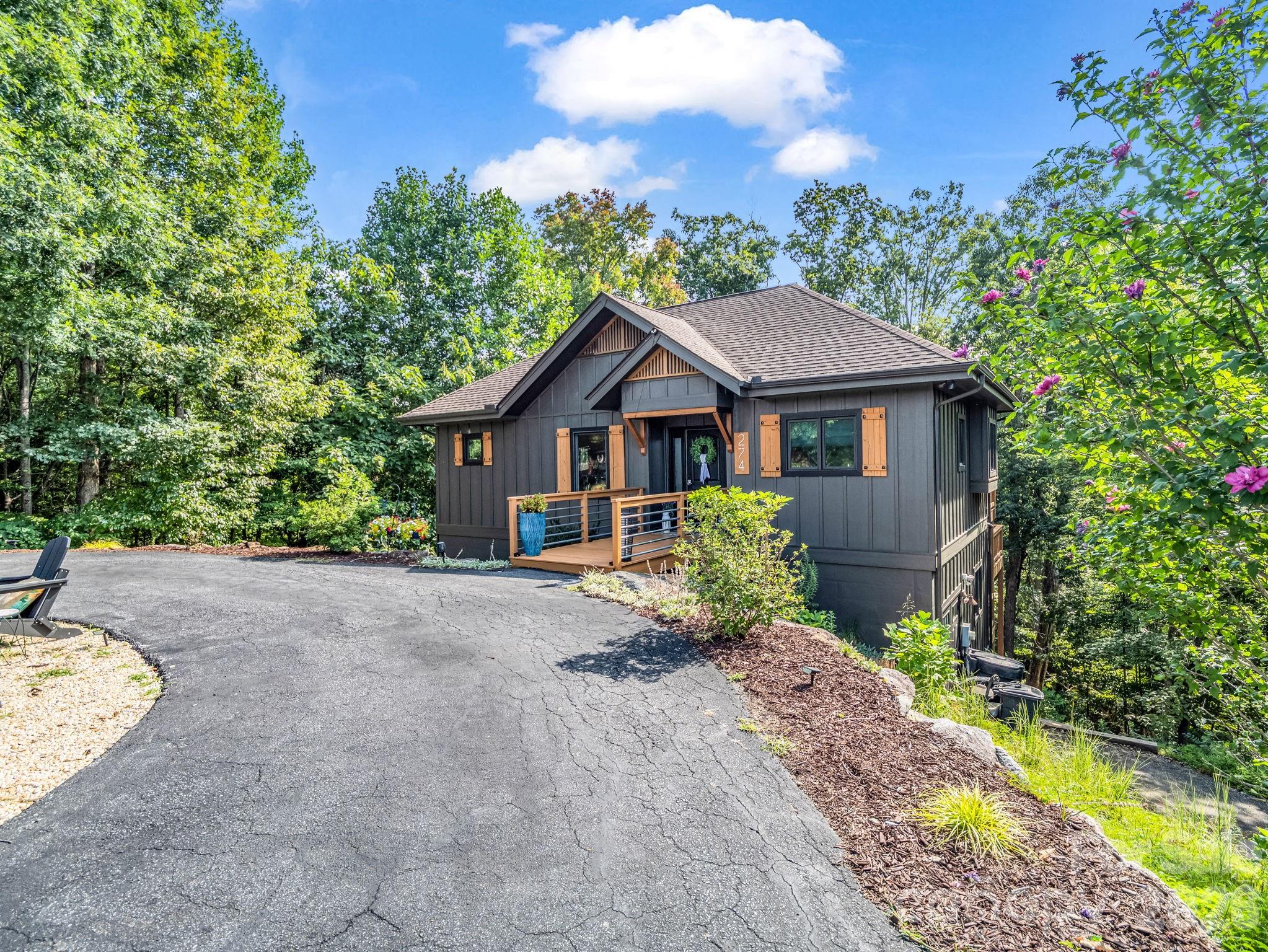 274 Hawks Nest Trail Property Photo 6