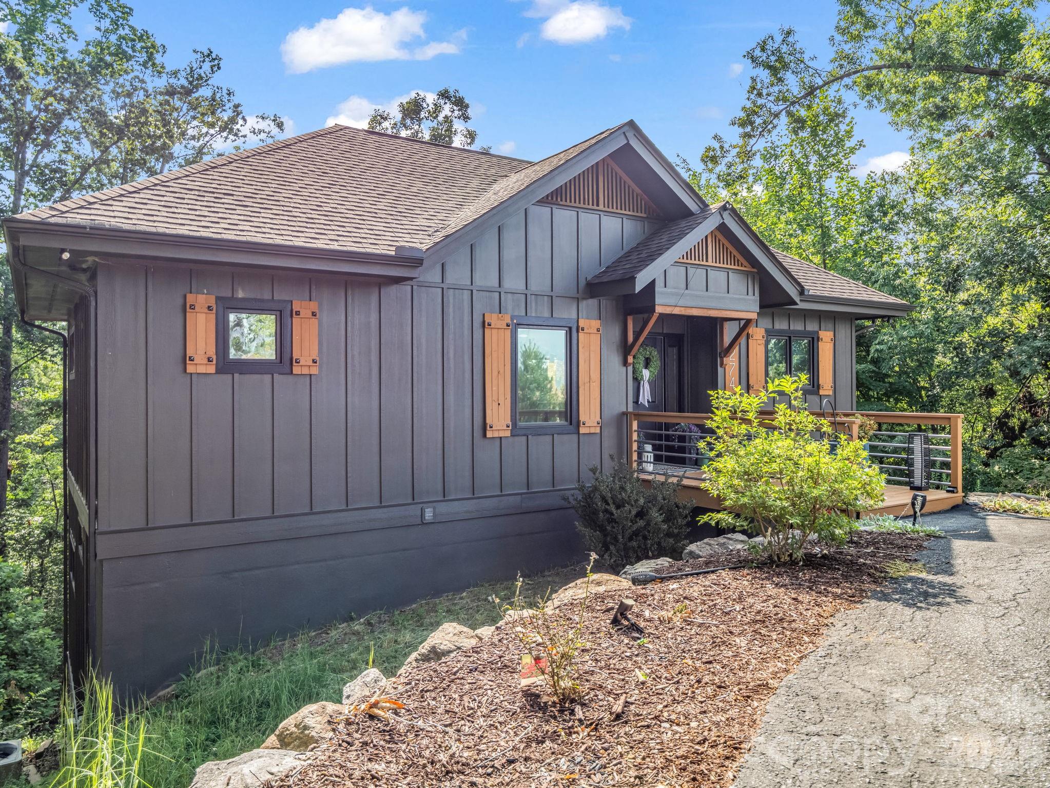 274 Hawks Nest Trail Property Photo 8