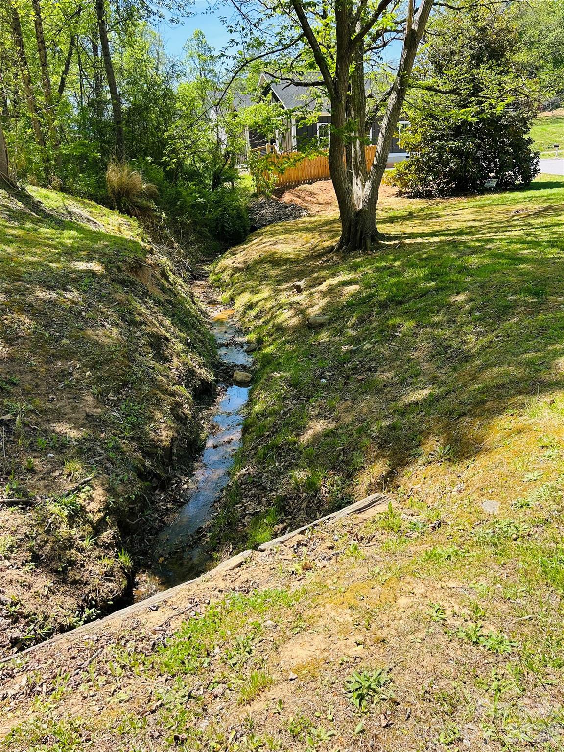 128 W Orchard Street Property Photo 1