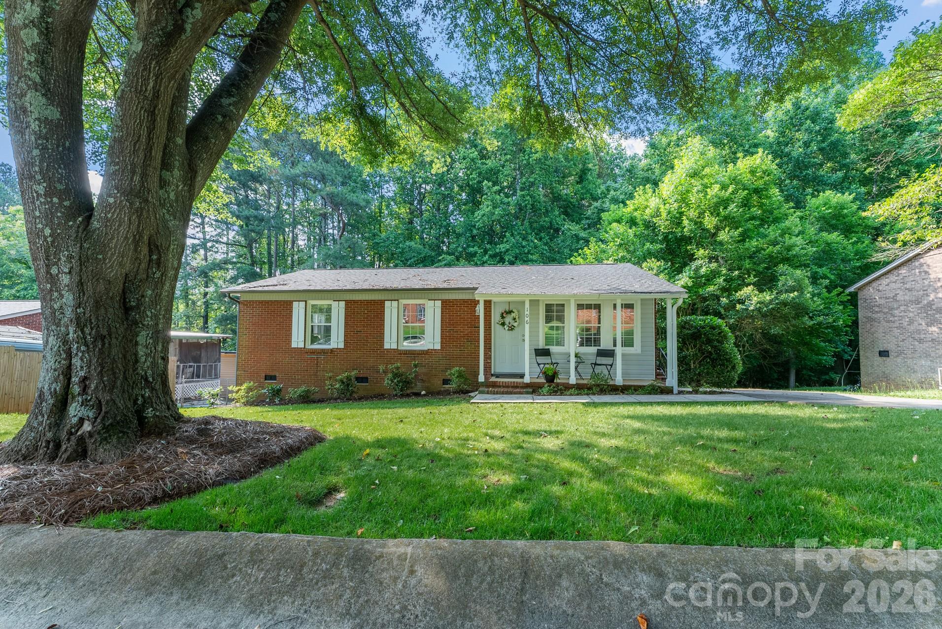 106 Valley Road Property Photo 1