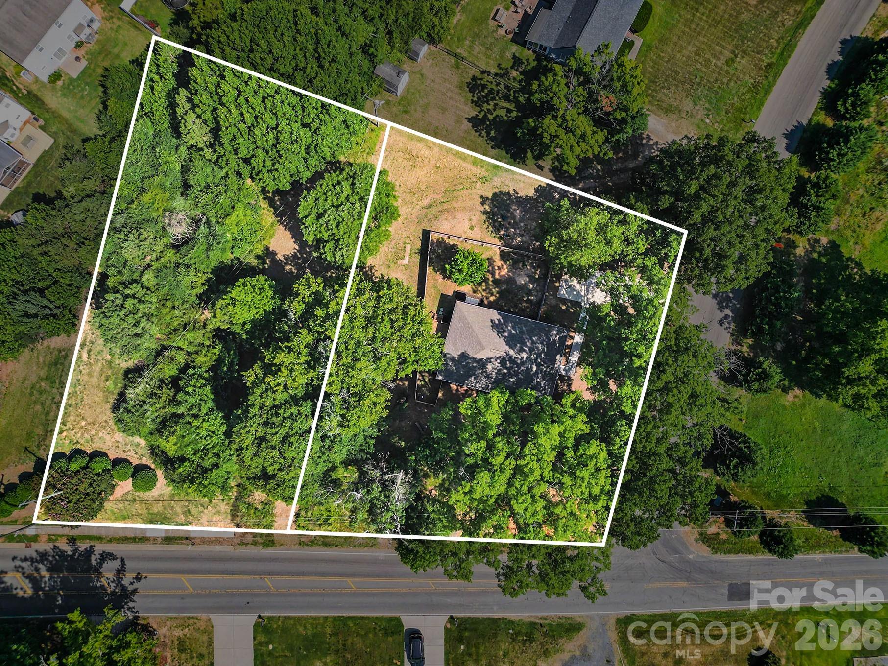 3625 Kelly Road Property Photo 1