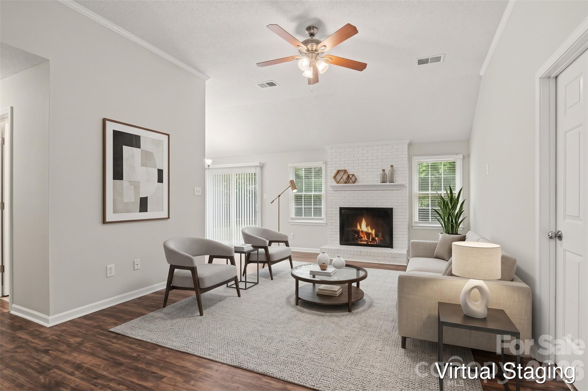 4106 Woodbury Terrace Property Photo 4
