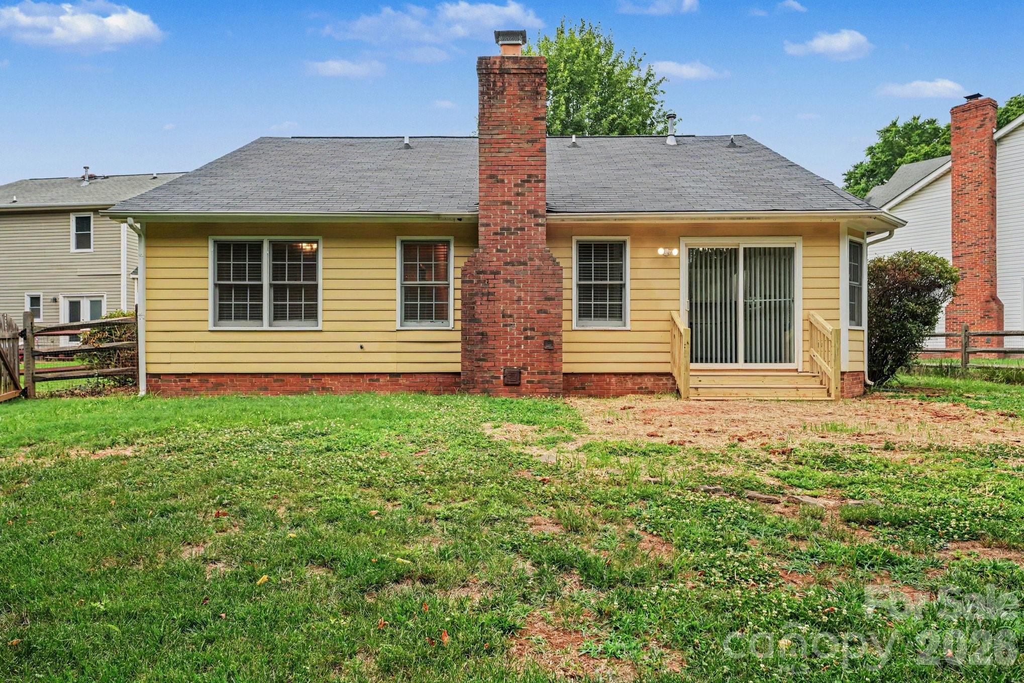 4106 Woodbury Terrace Property Photo 21