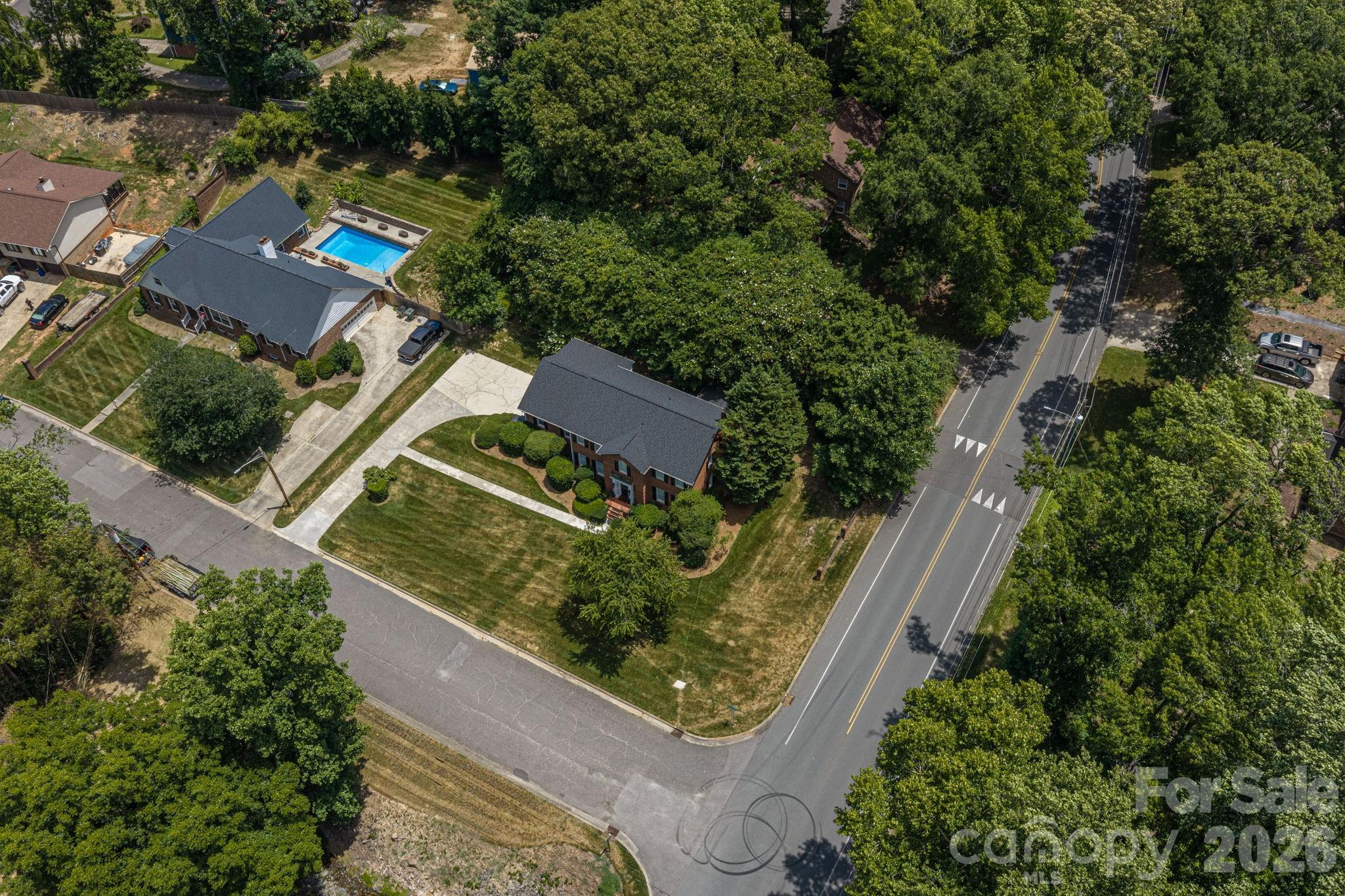 1308 Dumbarton Road Property Photo 4