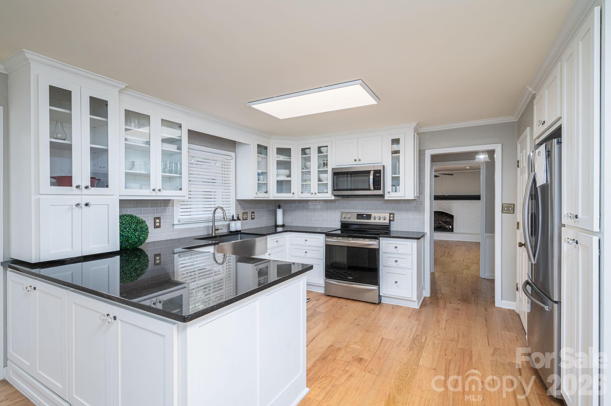1308 Dumbarton Road Property Photo 7