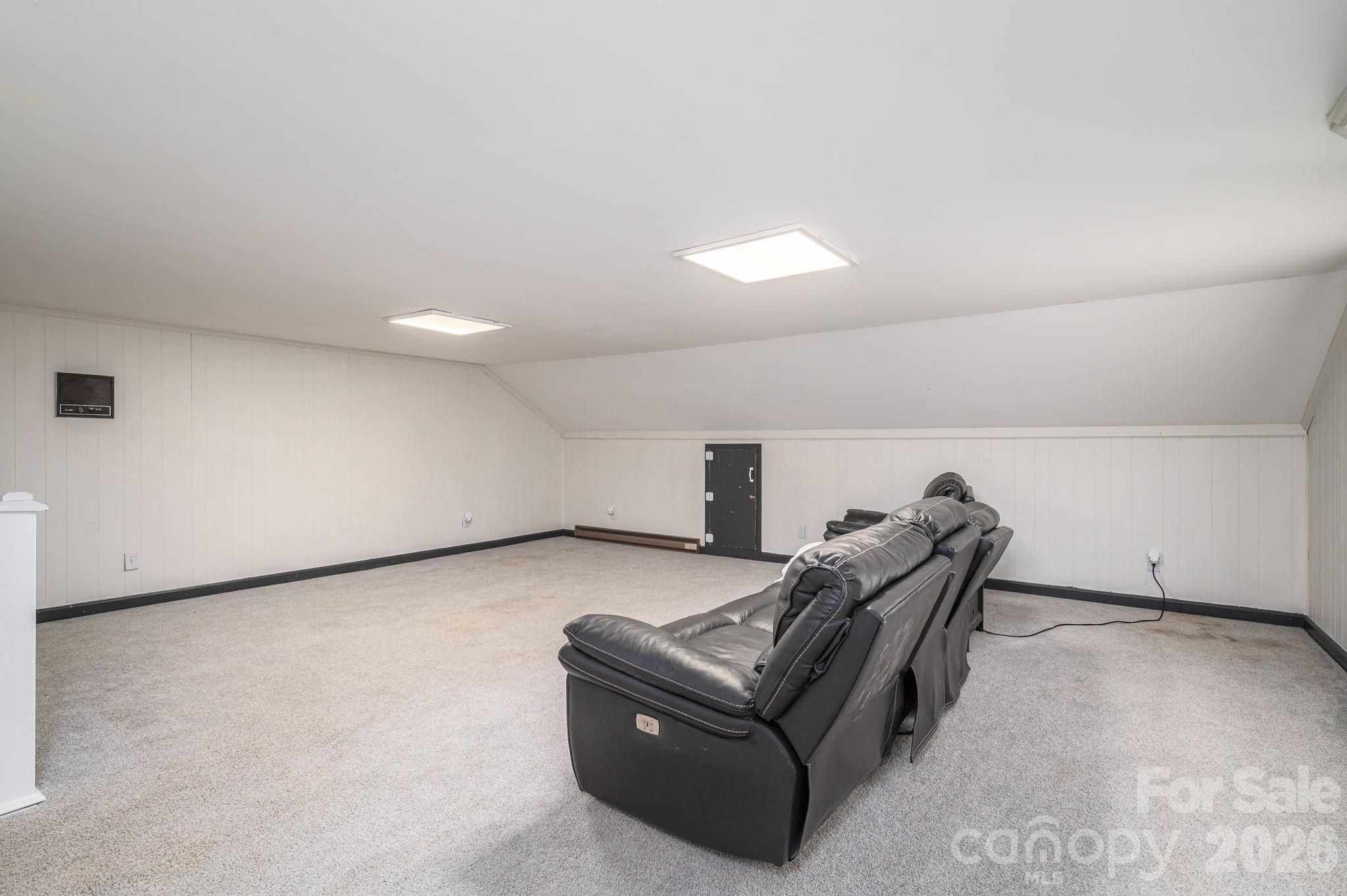 1308 Dumbarton Road Property Photo 41