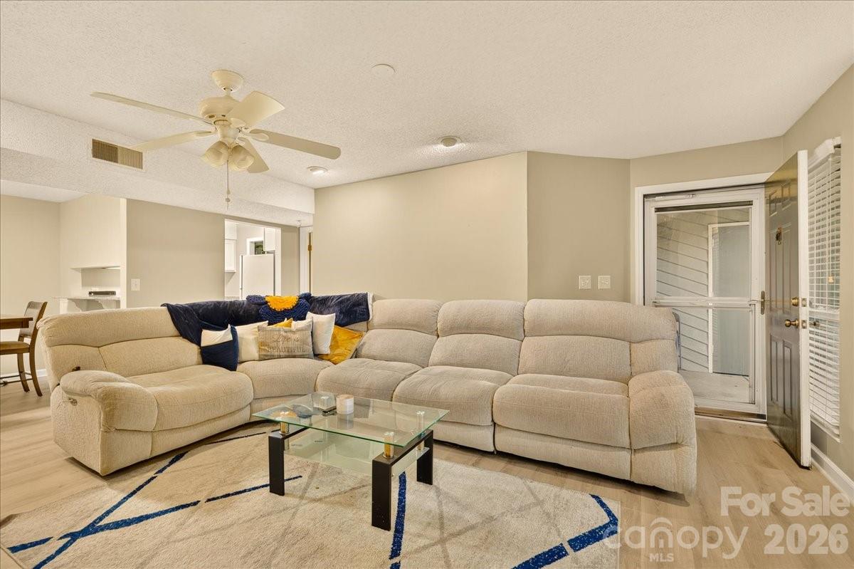 1608 Sharon Road 47 Property Photo 2