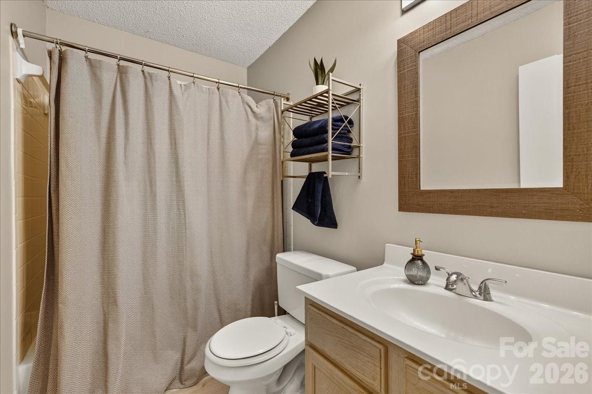 1608 Sharon Road 47 Property Photo 7