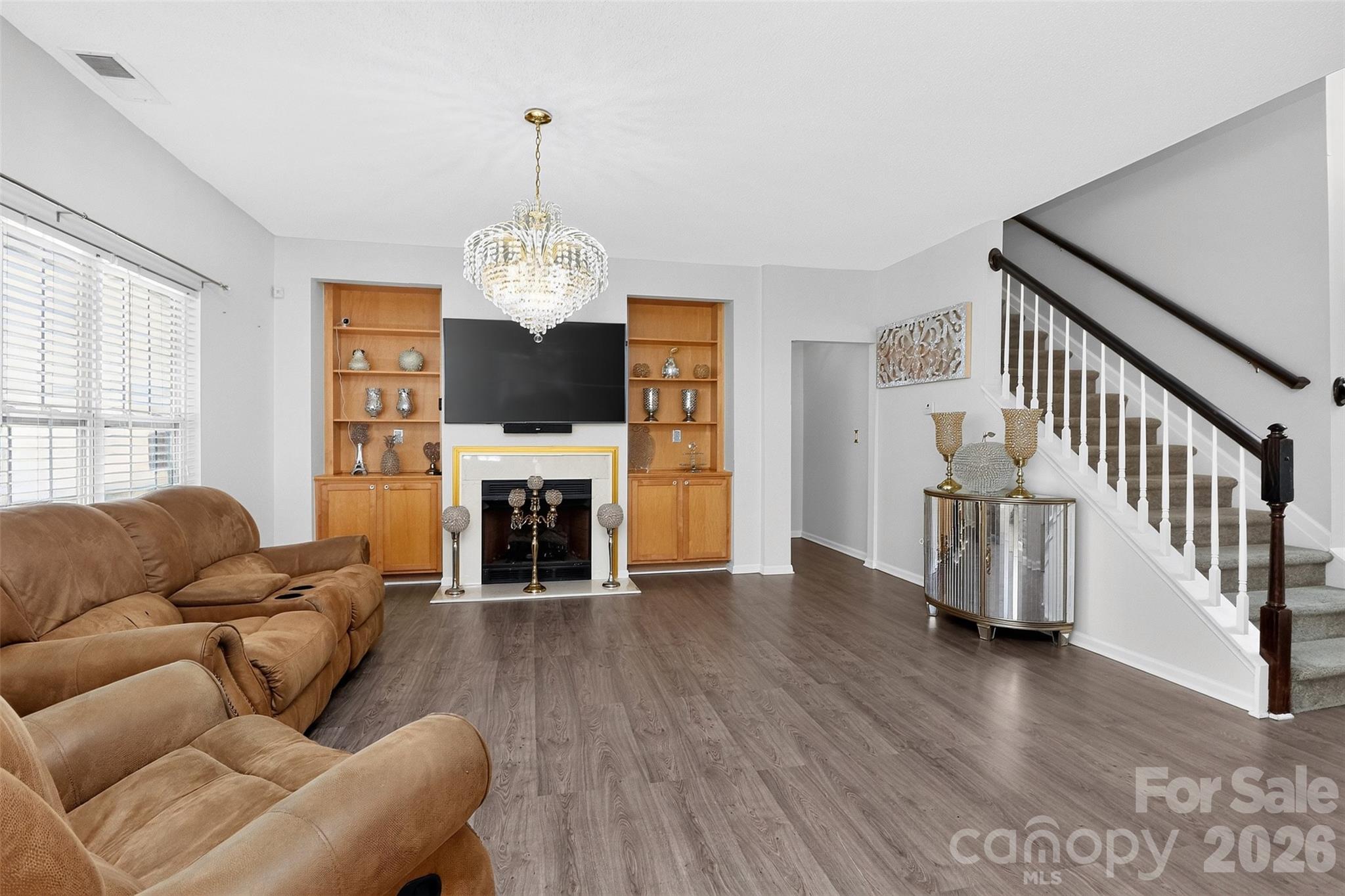 7613 Deluca Drive Property Photo 11