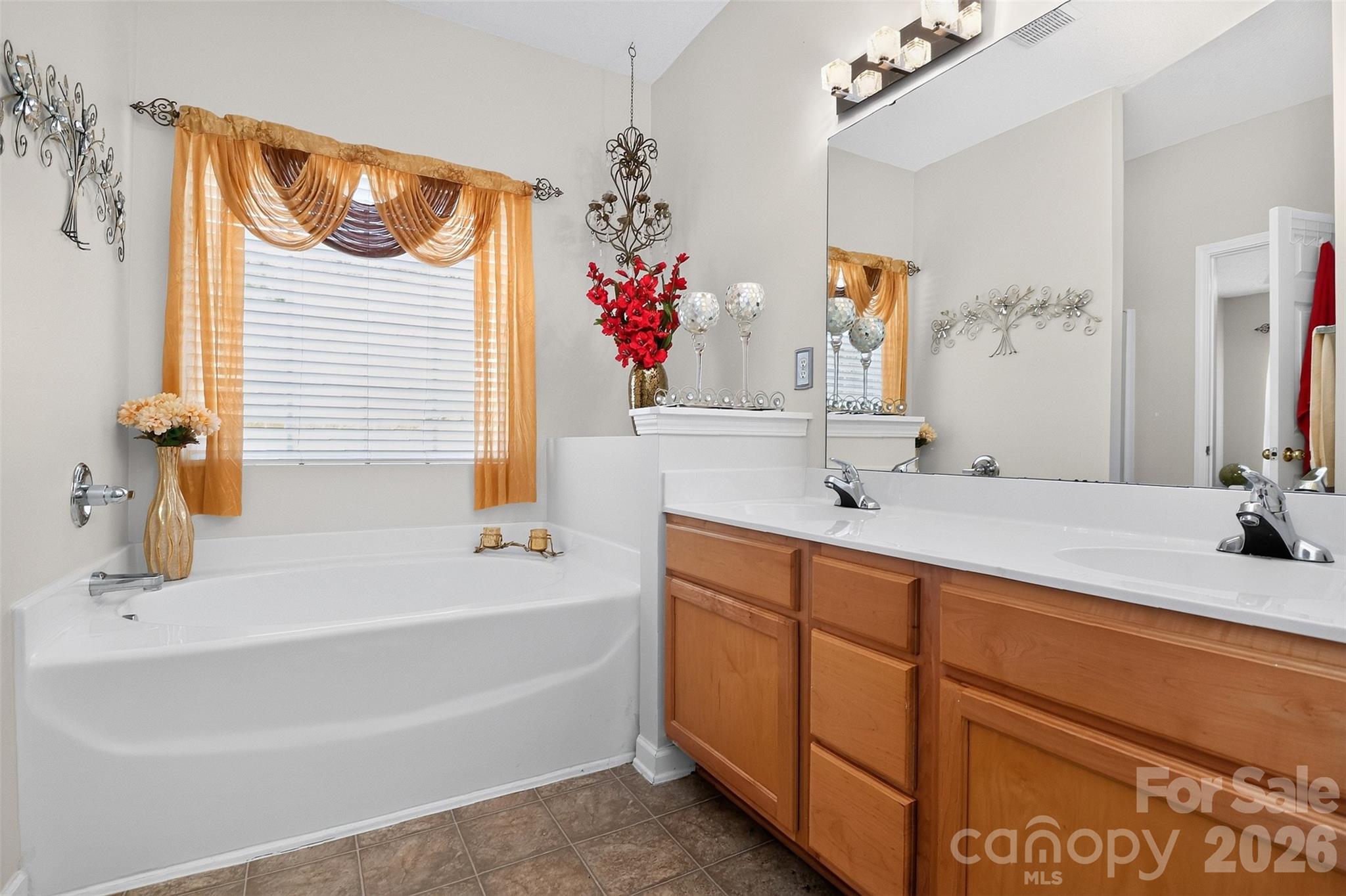 7613 Deluca Drive Property Photo 22
