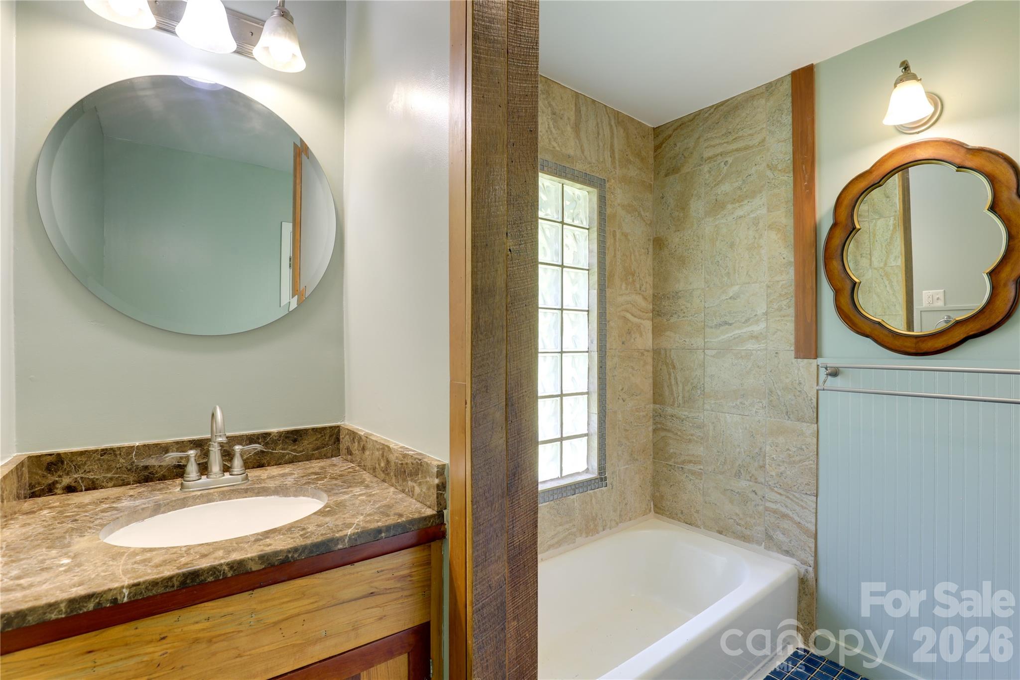435 Mountain Cove Road Property Photo 20