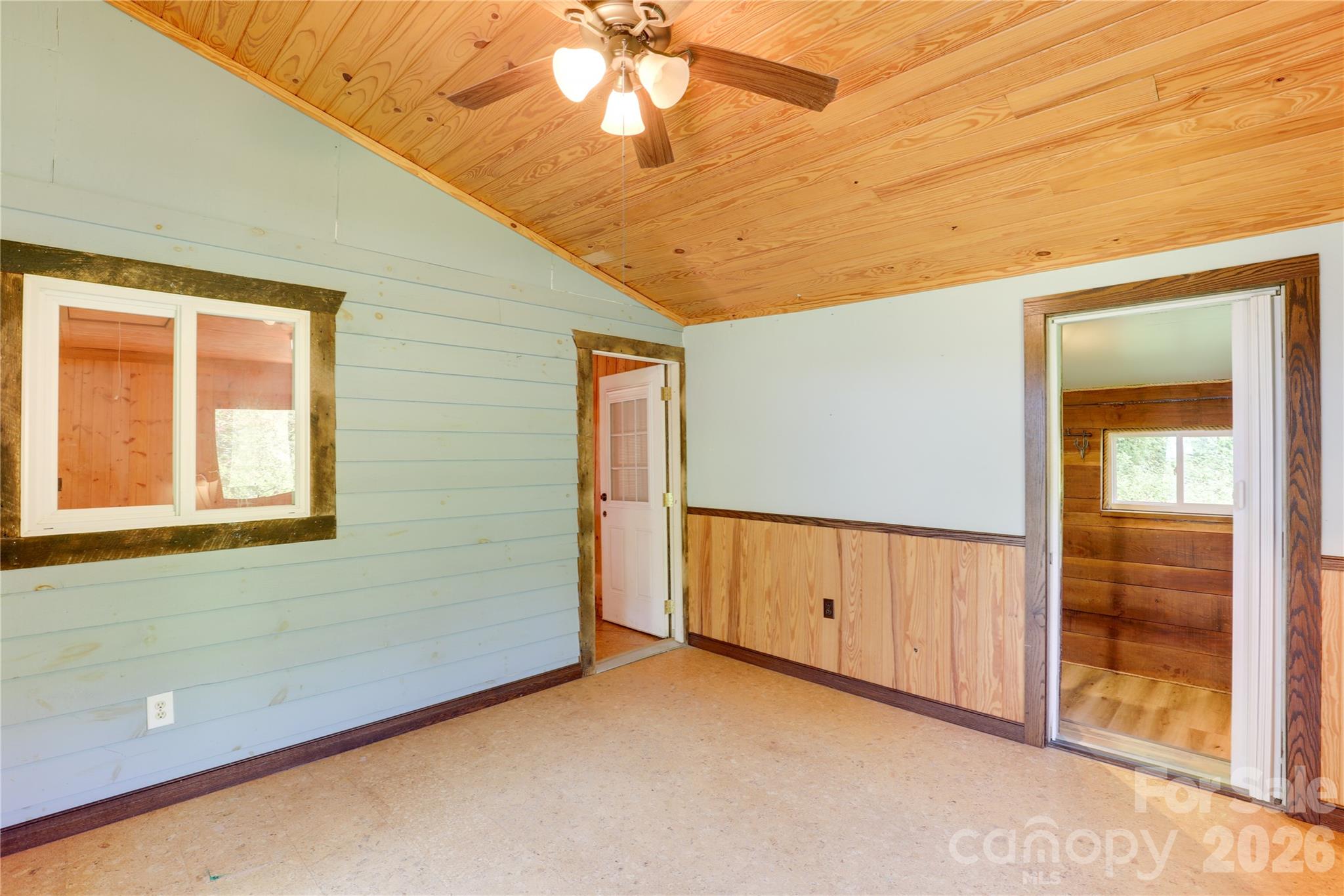 435 Mountain Cove Road Property Photo 38
