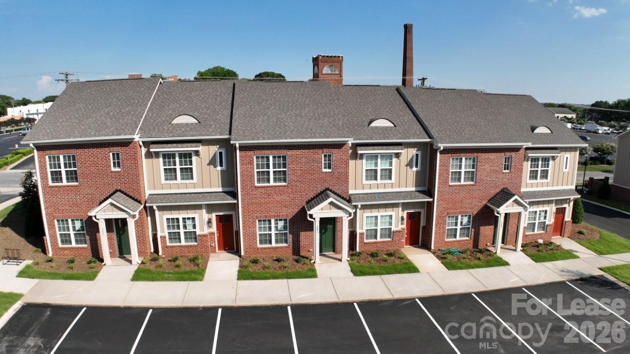 20 Peachtree Avenue Property Photo 2