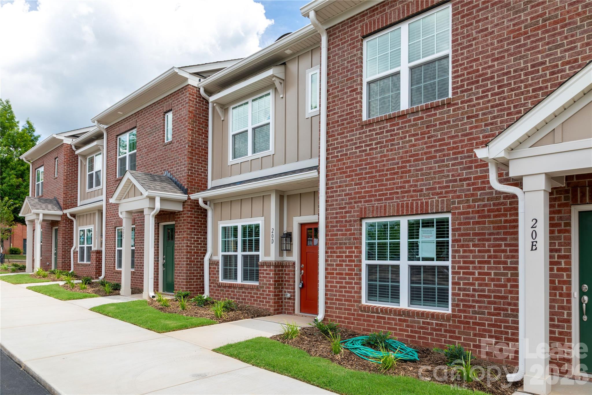 20 Peachtree Avenue Property Photo 3