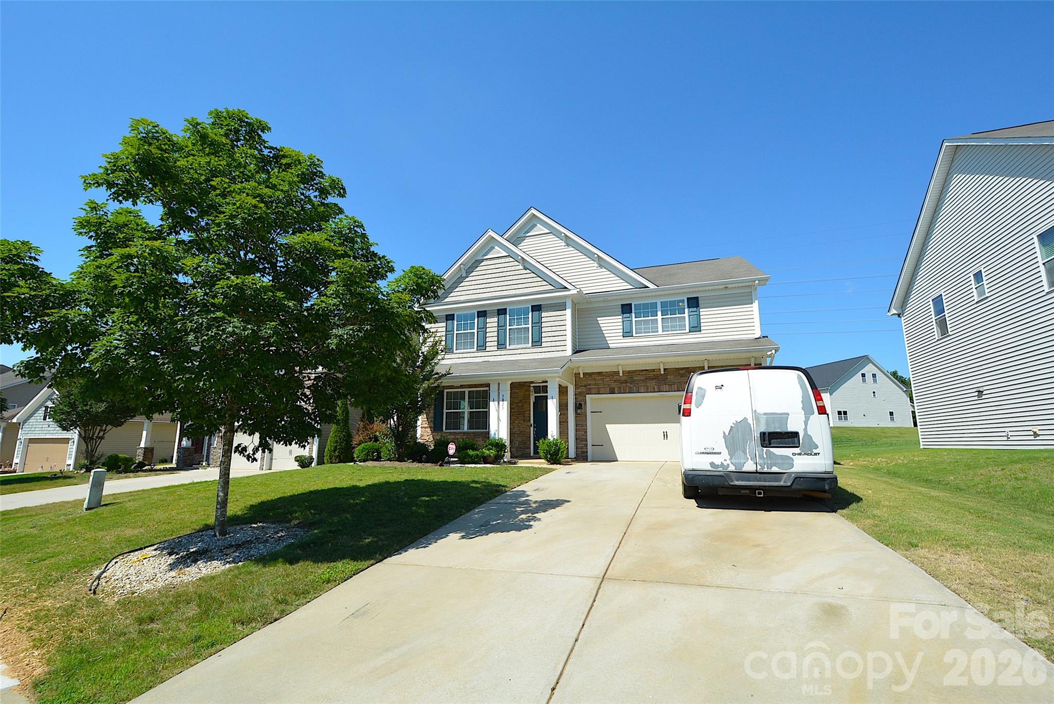 5825 Pepperpike Way 212 Property Photo 2