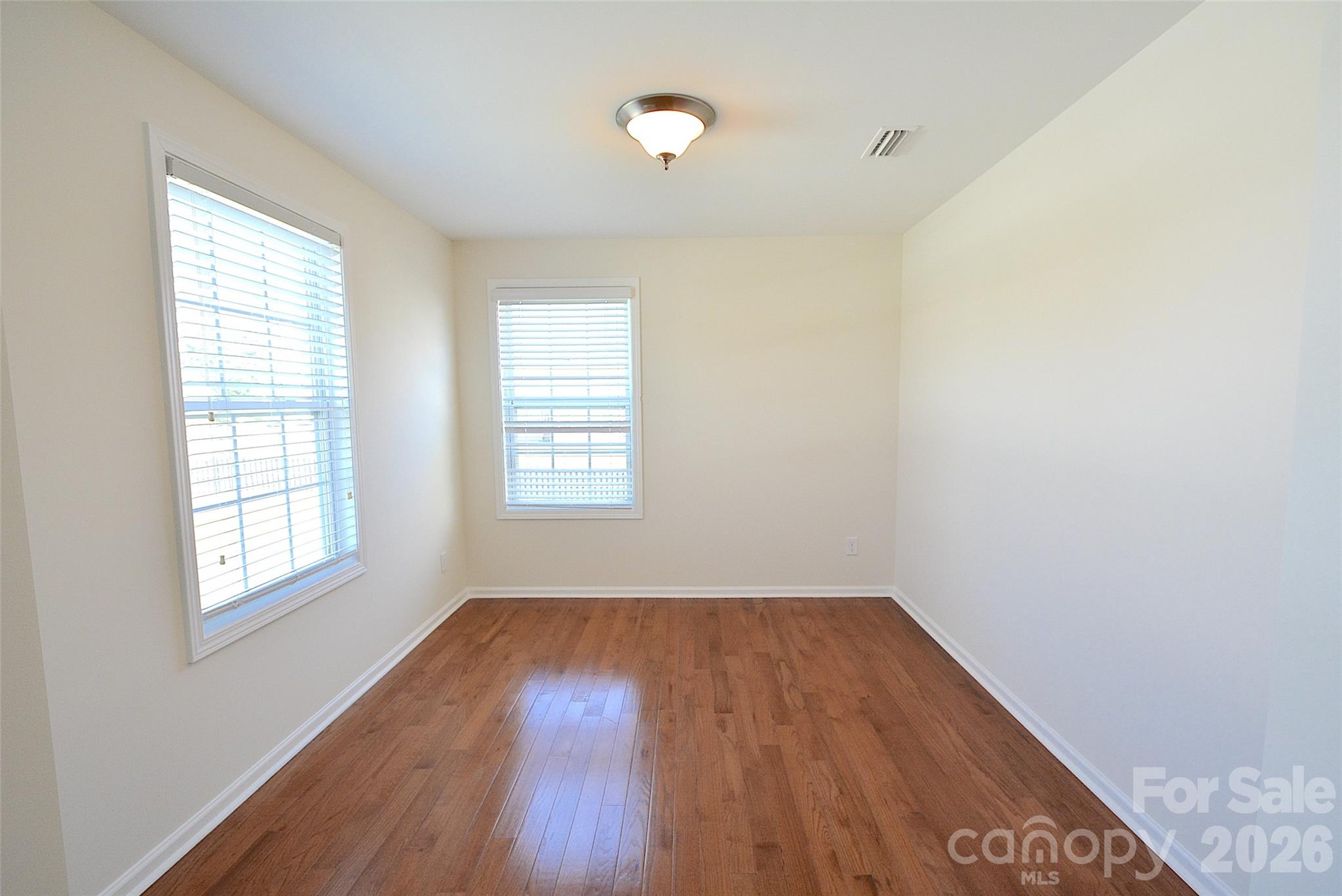 5825 Pepperpike Way 212 Property Photo 14