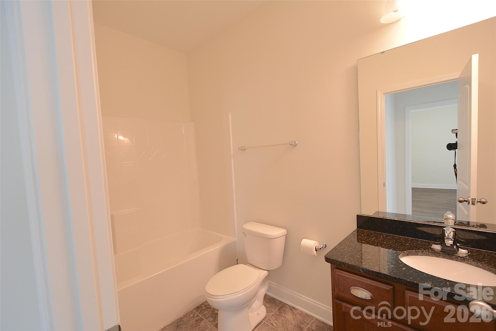 5825 Pepperpike Way 212 Property Photo 15
