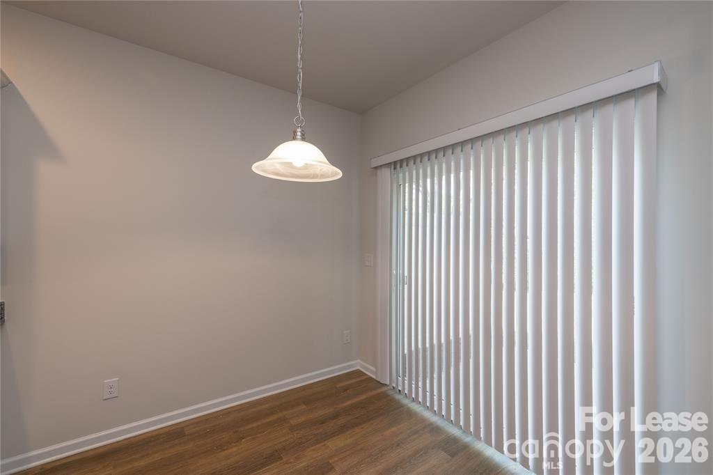 142 S Bell Avenue Property Photo 13