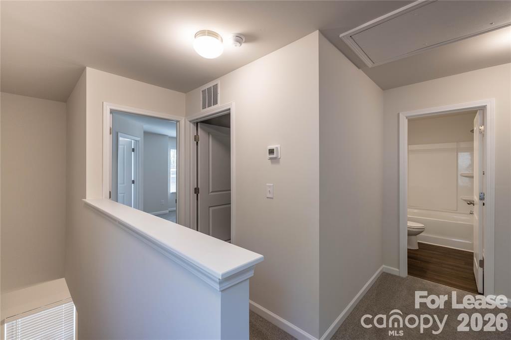 142 S Bell Avenue Property Photo 23