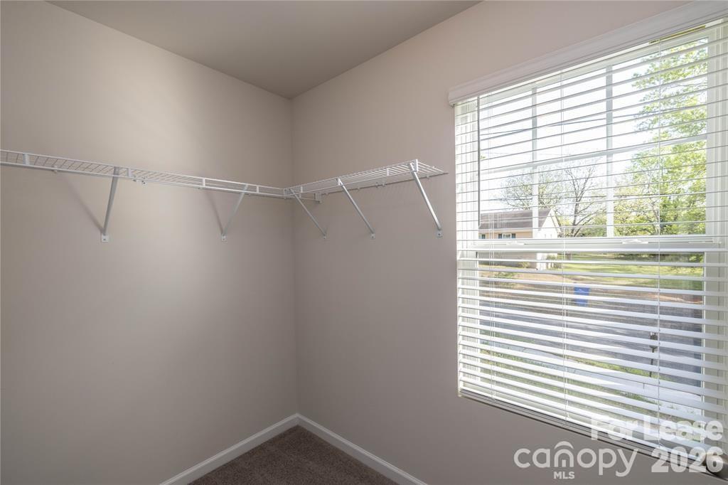 142 S Bell Avenue Property Photo 28
