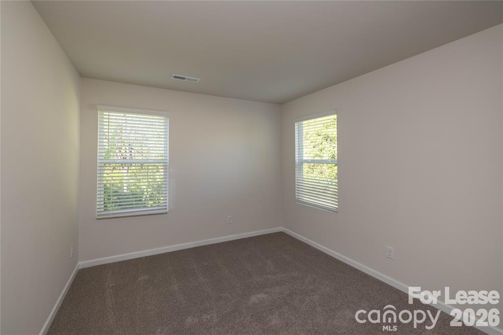 142 S Bell Avenue Property Photo 31