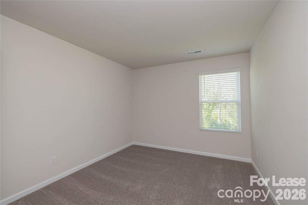 142 S Bell Avenue Property Photo 36