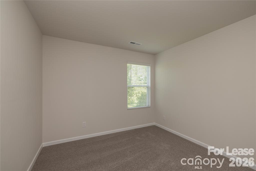 142 S Bell Avenue Property Photo 37