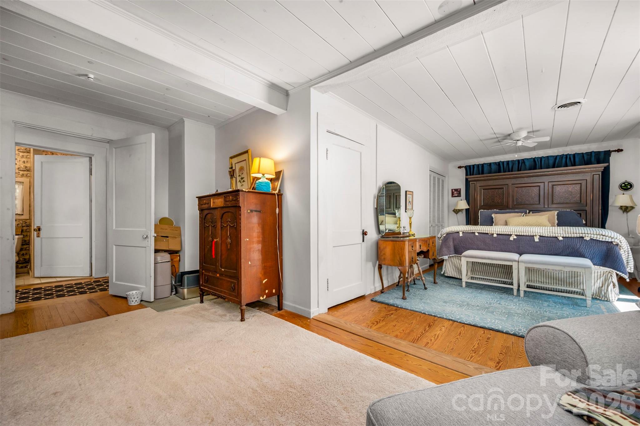 415 E Lakeshore Drive Property Photo 14