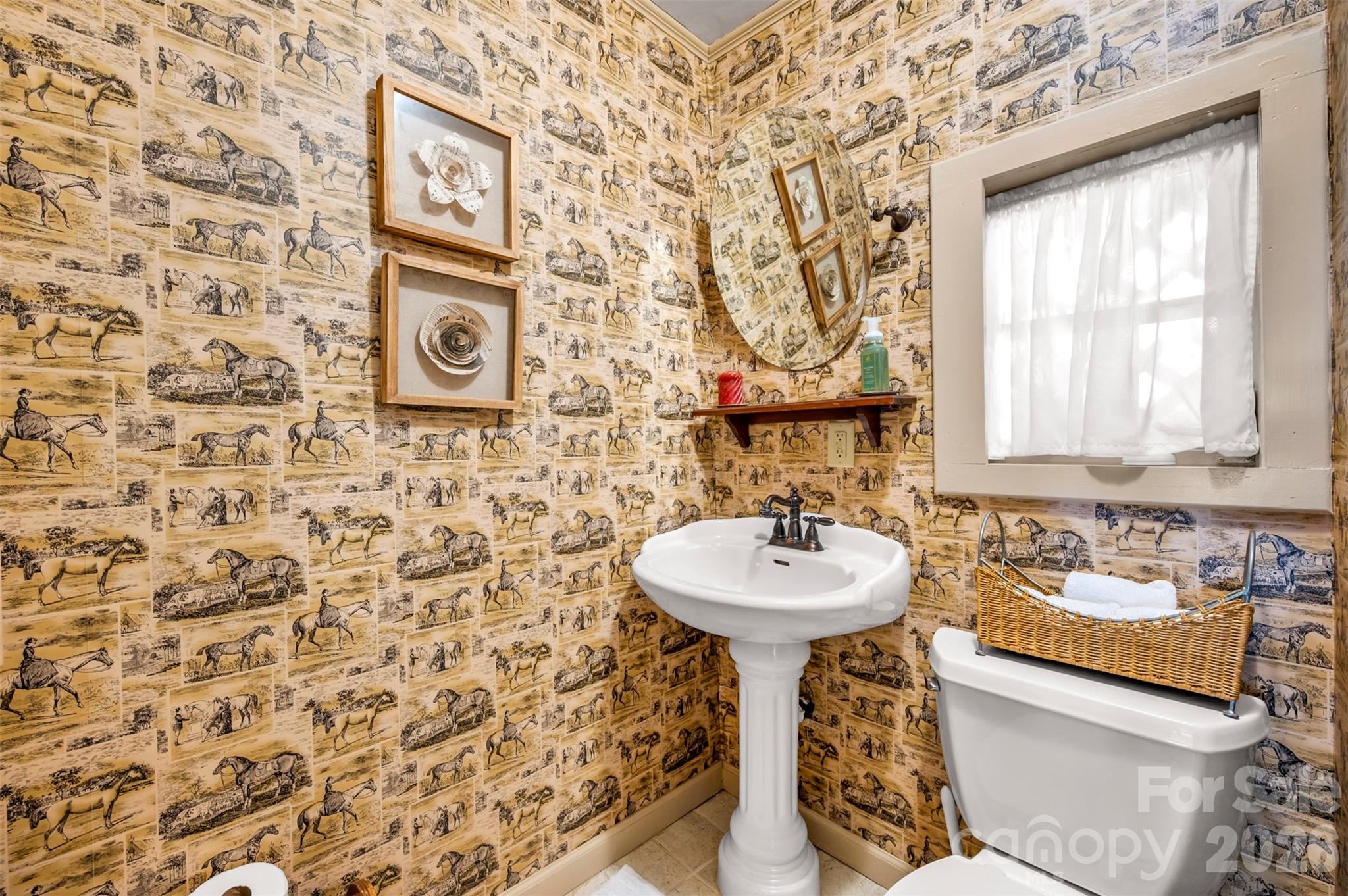 415 E Lakeshore Drive Property Photo 20