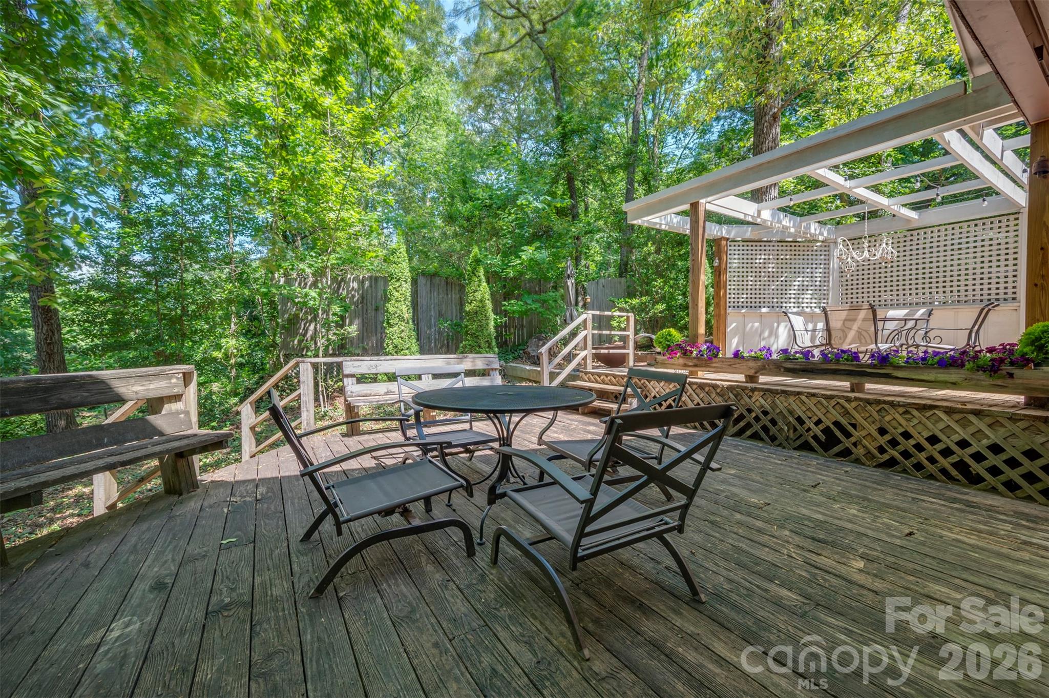 415 E Lakeshore Drive Property Photo 24