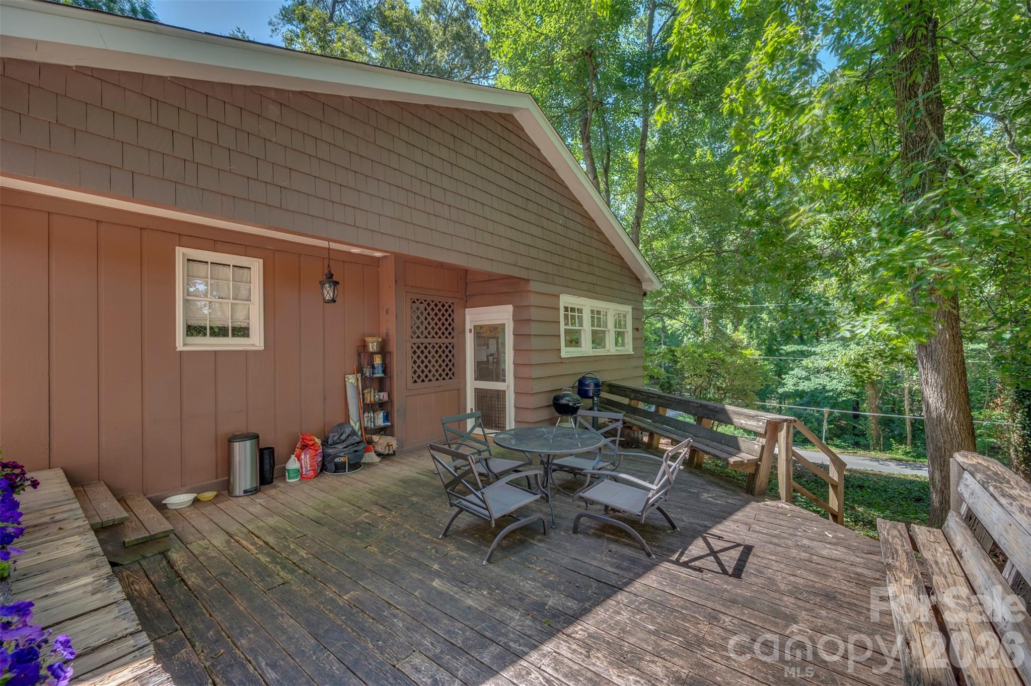 415 E Lakeshore Drive Property Photo 30