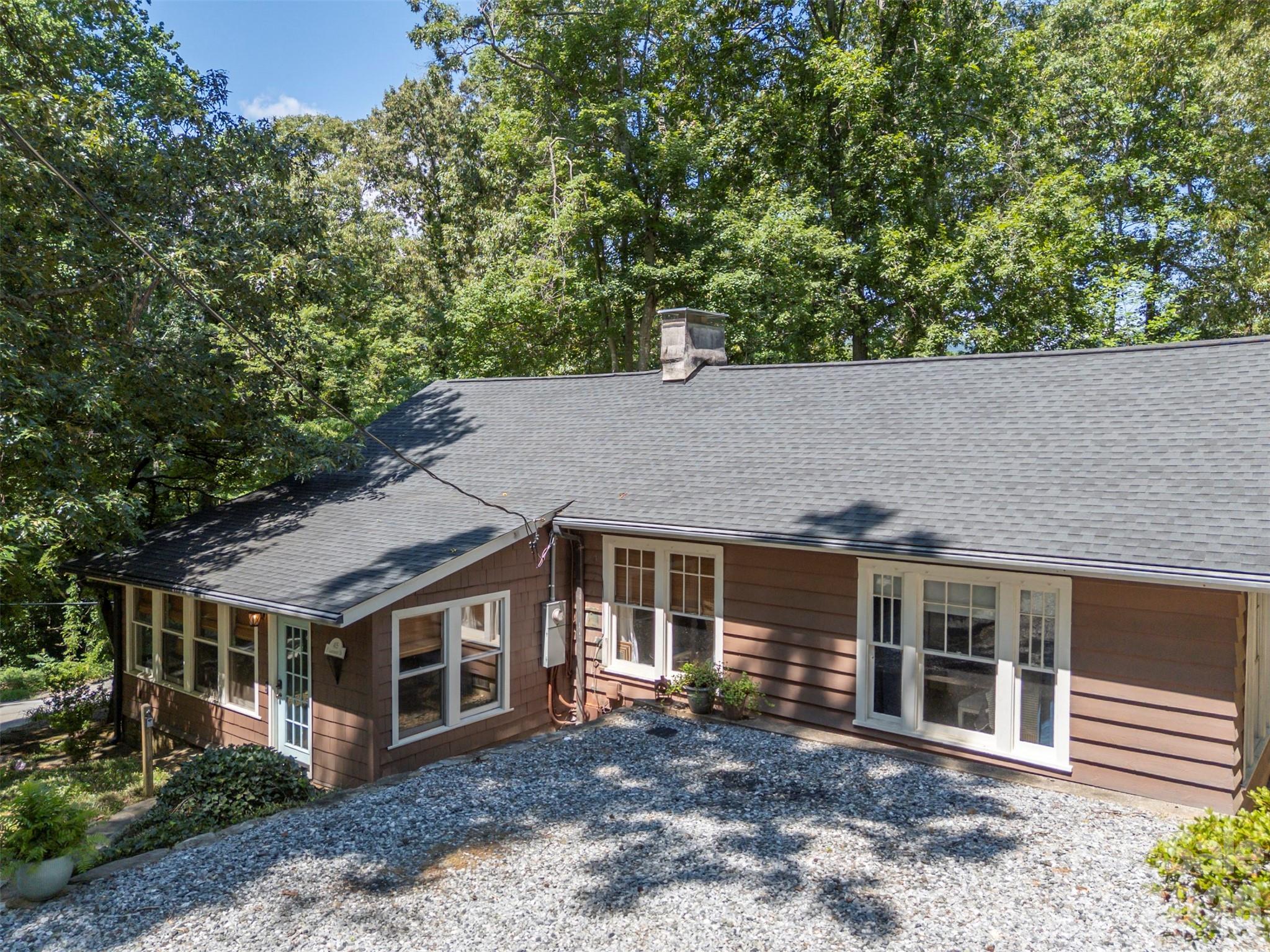 415 E Lakeshore Drive Property Photo 41